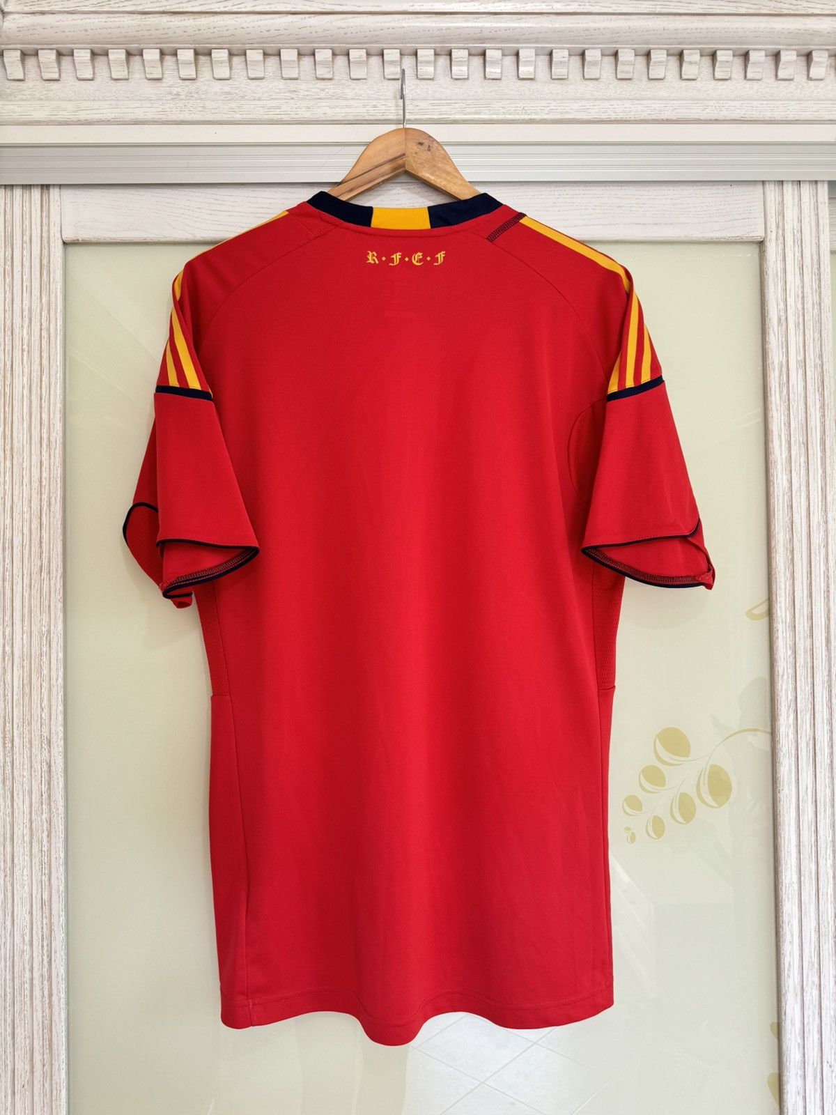 Adidas × Vintage Spain 2009-2010 Player Issue Soccer Training Jersey Football Size US L / EU 52-54 / 3 - 2 Thumbnail