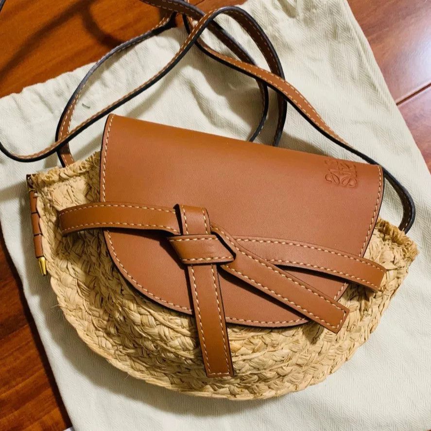 Loewe Pre-loved Bag Very good condition Size ONE SIZE - 1 Thumbnail