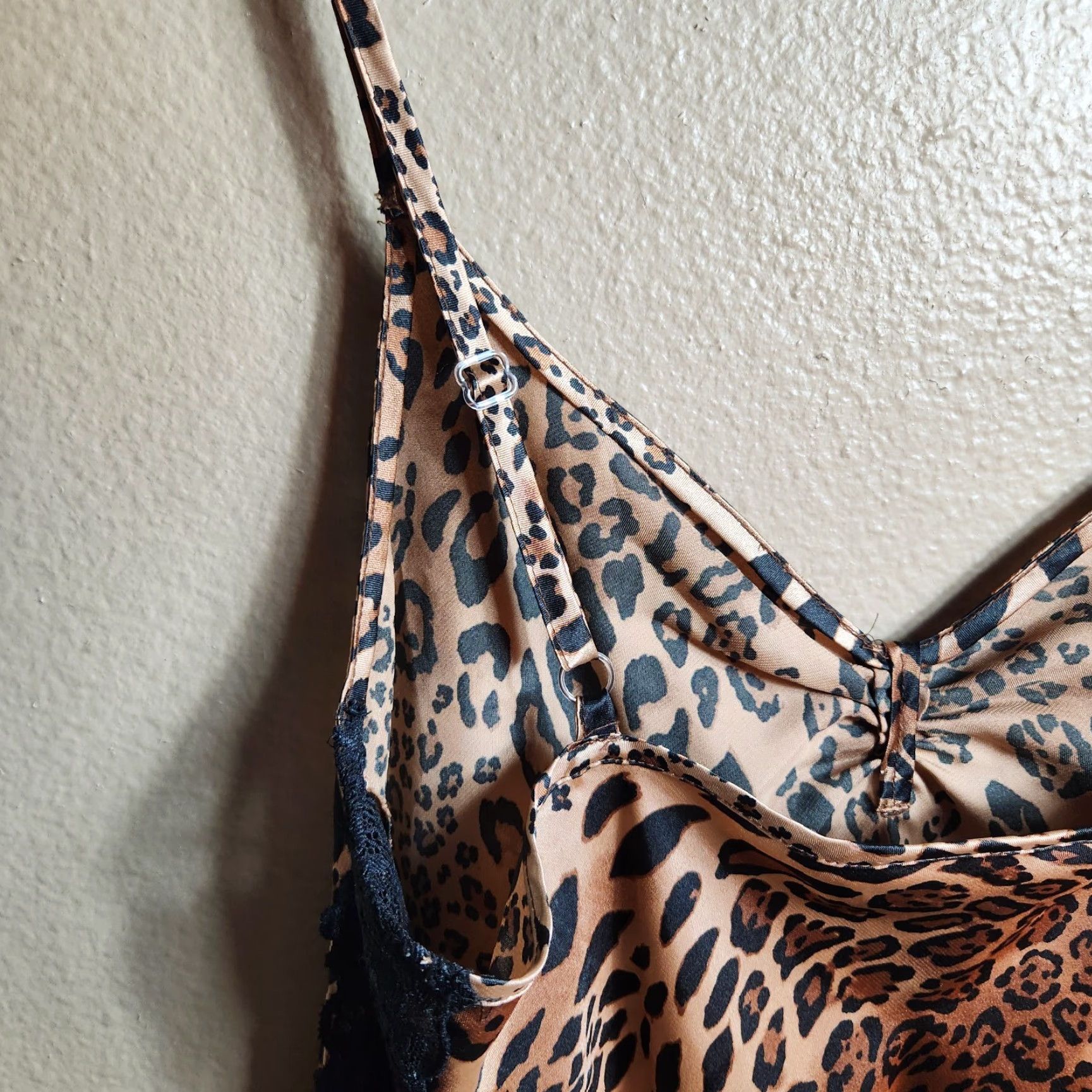 Vintage Morgan Taylor Intimates Womens Satin Leopard Print Slip Dress M-Size Size M / US 6-8 / IT 42-44 - 5 Thumbnail