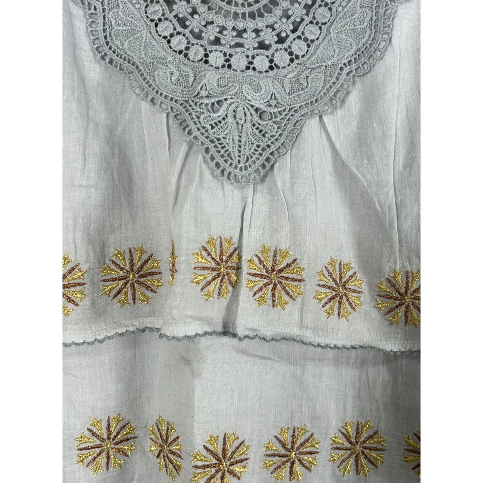 Vintage Floreat Womens Gray Embroidered Tiered Top Size 10 Short Sleeve Boho Casual Shirt Womens Size L / US 10 / IT 46 - 2 Thumbnail