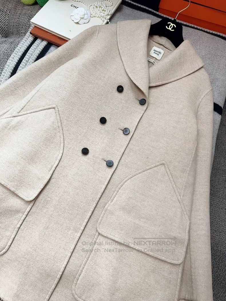 Hermes Hermes Oatmeal Cashmere A-Line Double Breasted Lapel Coat Size XS / US 0-2 / IT 36-38 - 9 Thumbnail