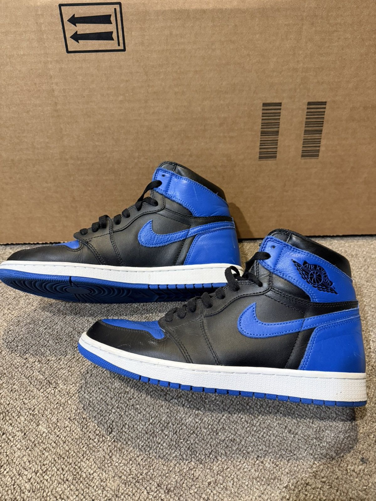 Nike Retro 1 High (Royal 2017) Size US 9.5 / EU 42-43 - 3 Thumbnail