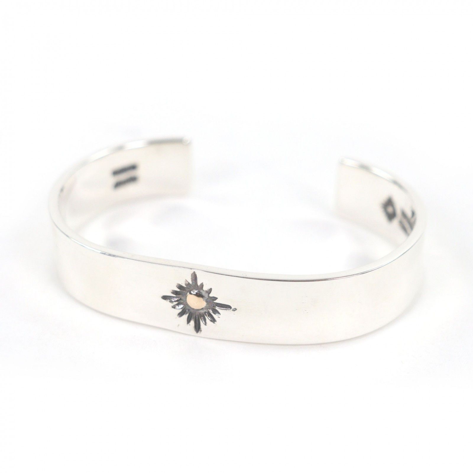 Other Other ARIZONA FREEDOM SV925 Au750 Sun God Bracelet Precious Metal Bangle DUTY FREE for USA Size ONE SIZE - 1 Thumbnail