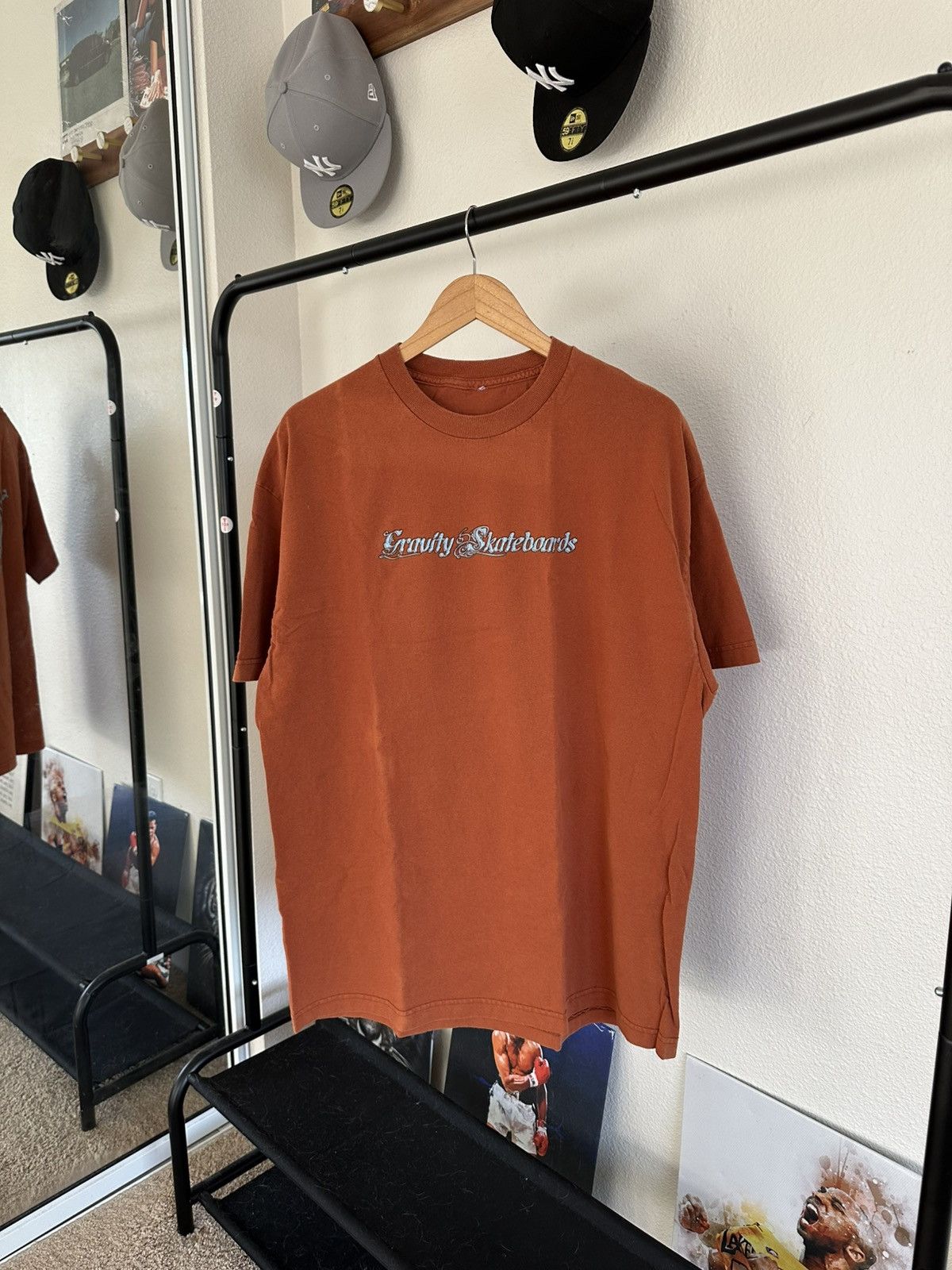 Gotcha Vintage Y2K Gravity Skateboards Tee Size US L / EU 52-54 / 3 - 3 Thumbnail
