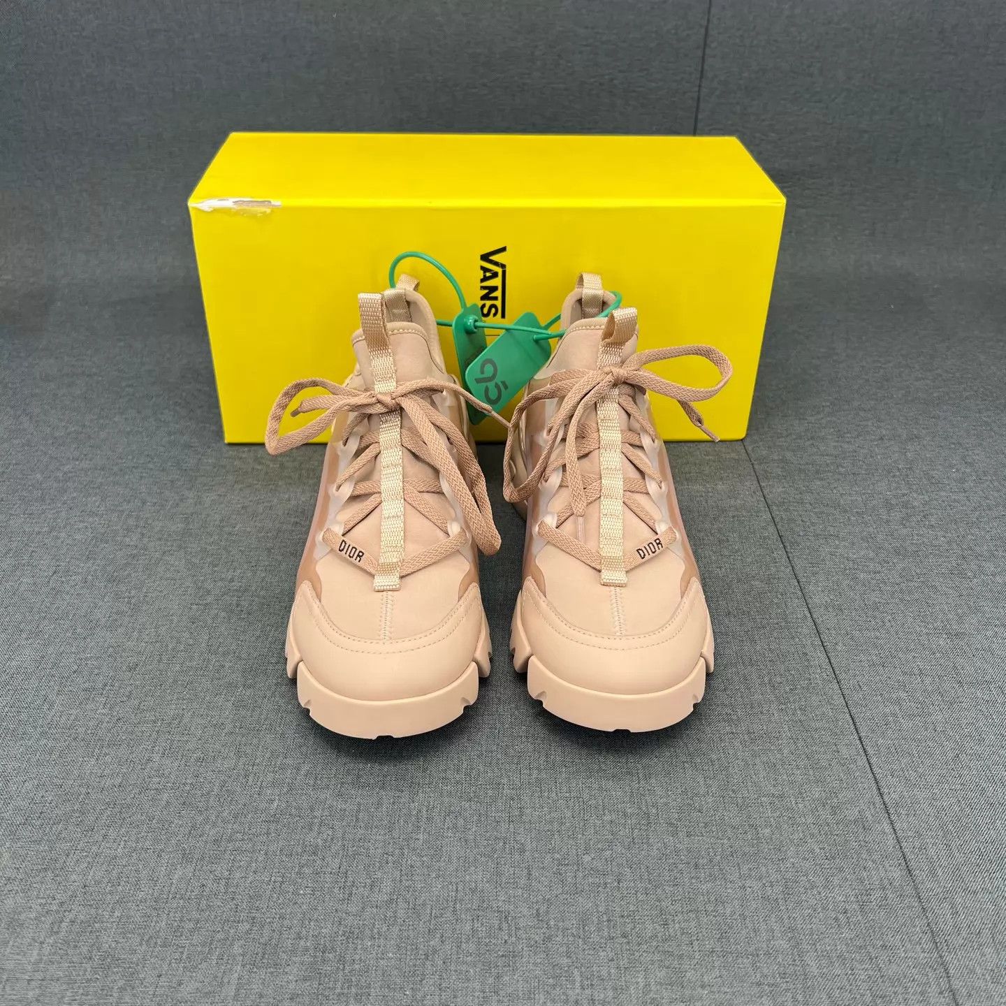 Dior Dior D-Connect Nude 35 Like New (Box & Accs) Size US 4.5 / IT 34.5 - 4 Thumbnail