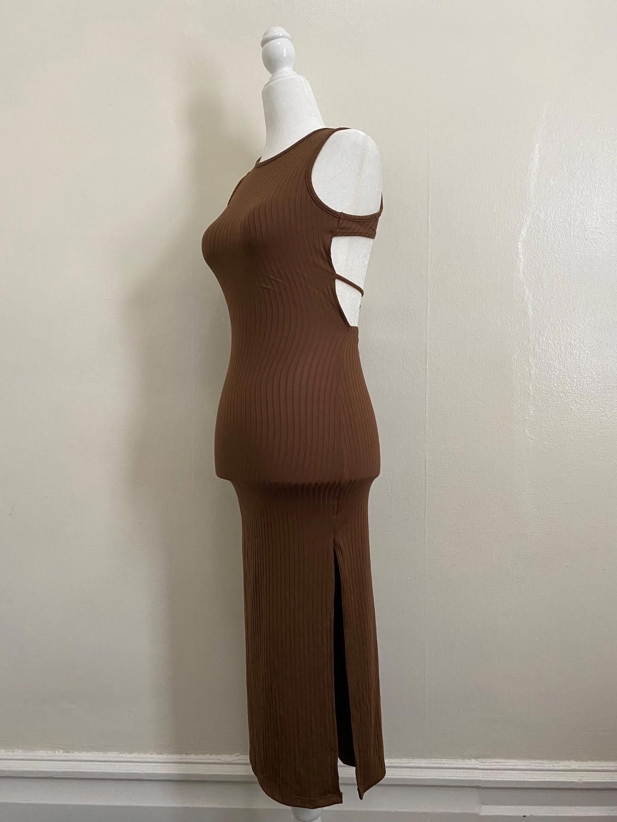 Other ENDLESS BLU Katara Ribbed Open Back Midi Dress (SMALL) Size S / US 4 / IT 40 - 6 Thumbnail