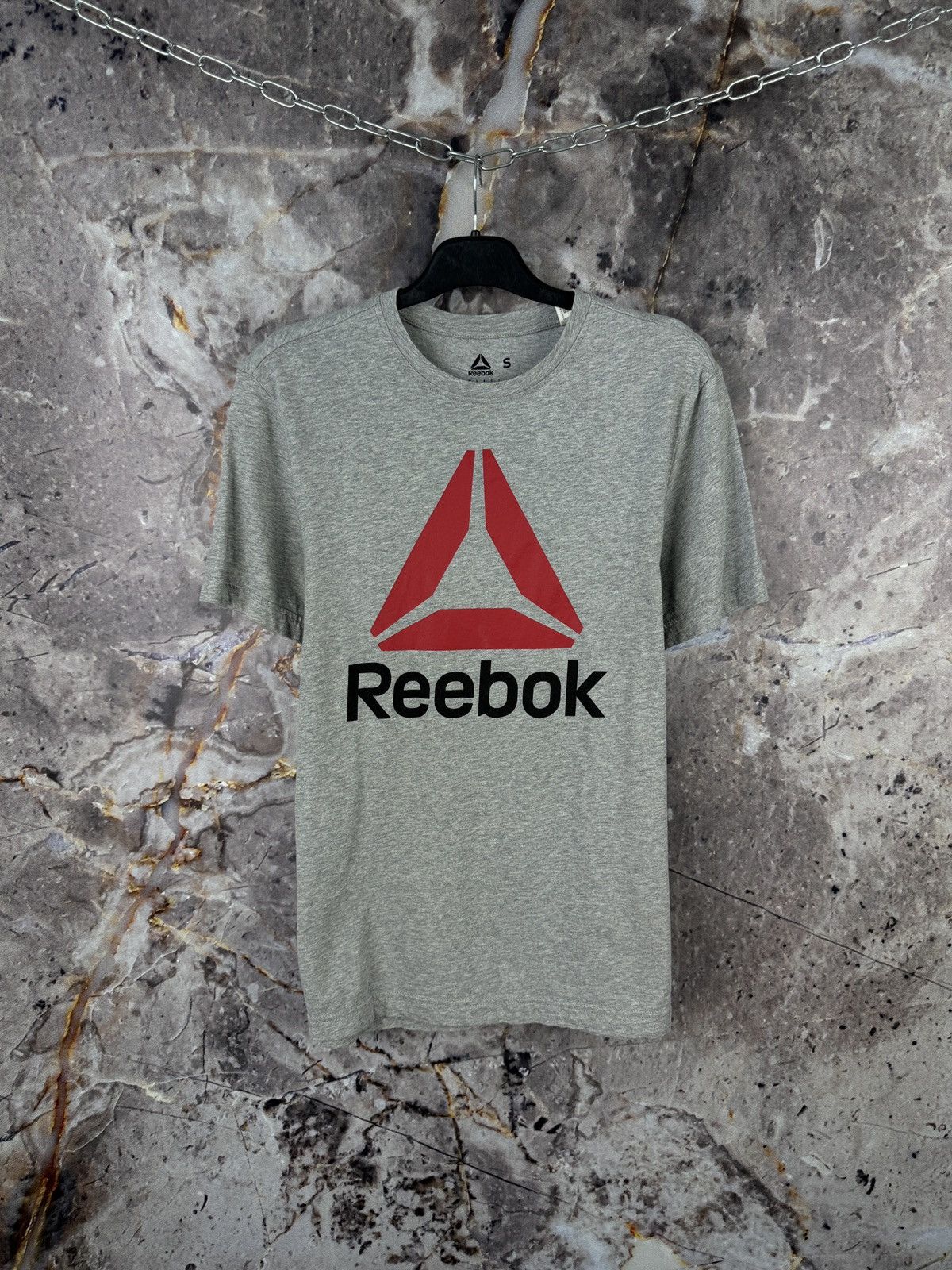 Reebok Men’s Reebok T-Shirt Gray Big Logo Streetwear Size Small Size US S / EU 44-46 / 1 - 1 Thumbnail
