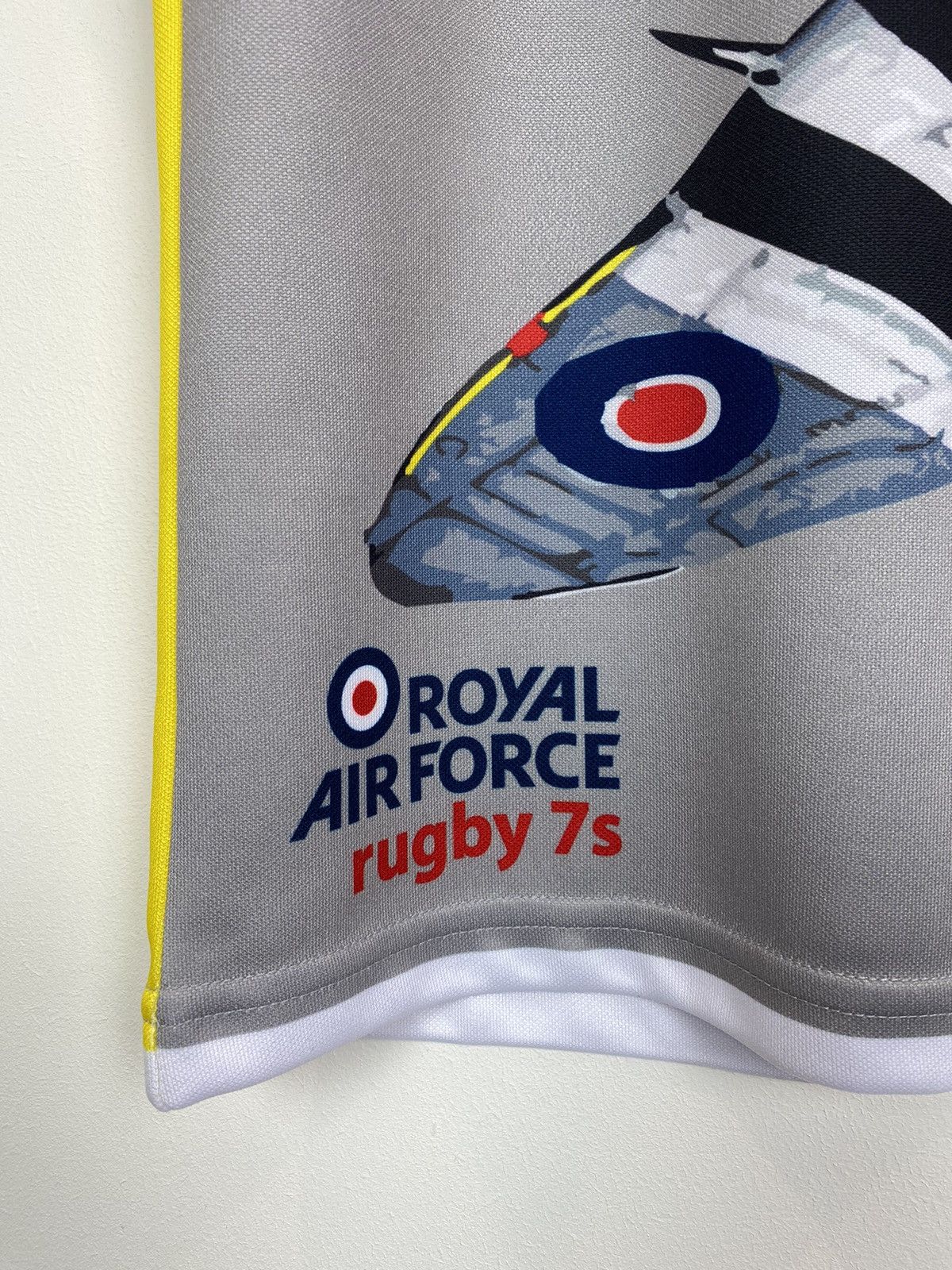 Canterbury of New Zealand Canterbury RAF Rugby Royal Air Force Spitfires Jersey Shirt Size US S / EU 44-46 / 1 - 3 Thumbnail