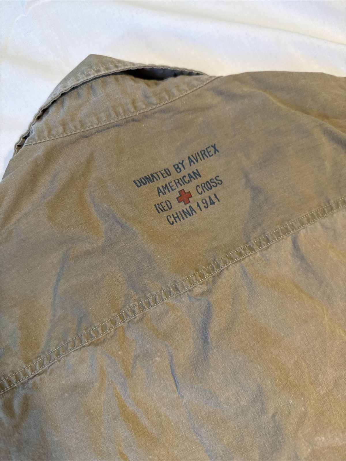 Avirex Vintage 90s Avirex WW2 Red Cross China 1941 Tan Flight Shirt Size US XL / EU 56 / 4 - 5 Thumbnail