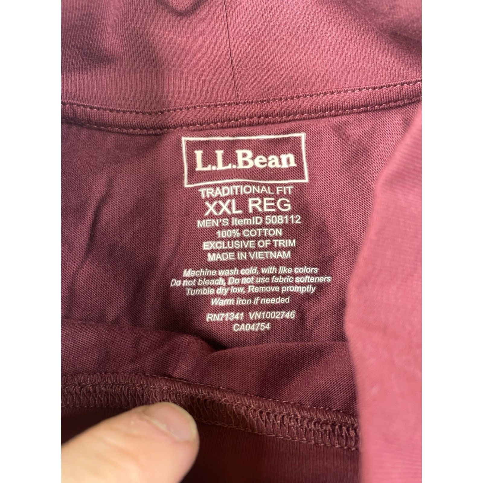 Vintage NWT LL Bean Shirt Men's 2XL Carefree Unshrinkable Mockneck Long Sleeve Burgundy Red Cotton Knit Botton-Up Mockneck Shirt Mens Regular Fit Size US XXL / EU 58 / 5 - 4 Thumbnail