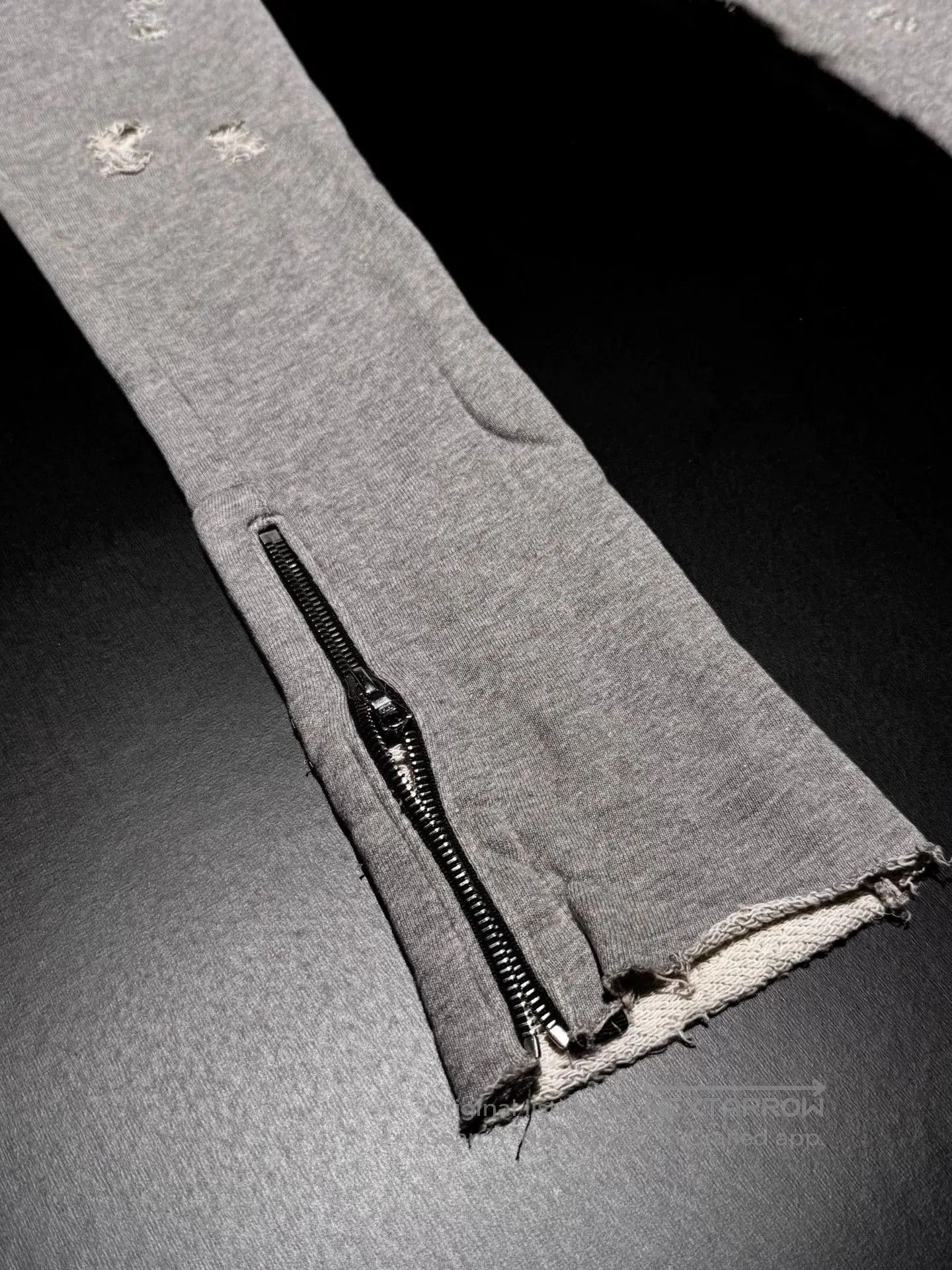 Amiri Amiri Gray Leather Patch Long Sweatpants. Size US 26 / EU 42 - 3 Thumbnail