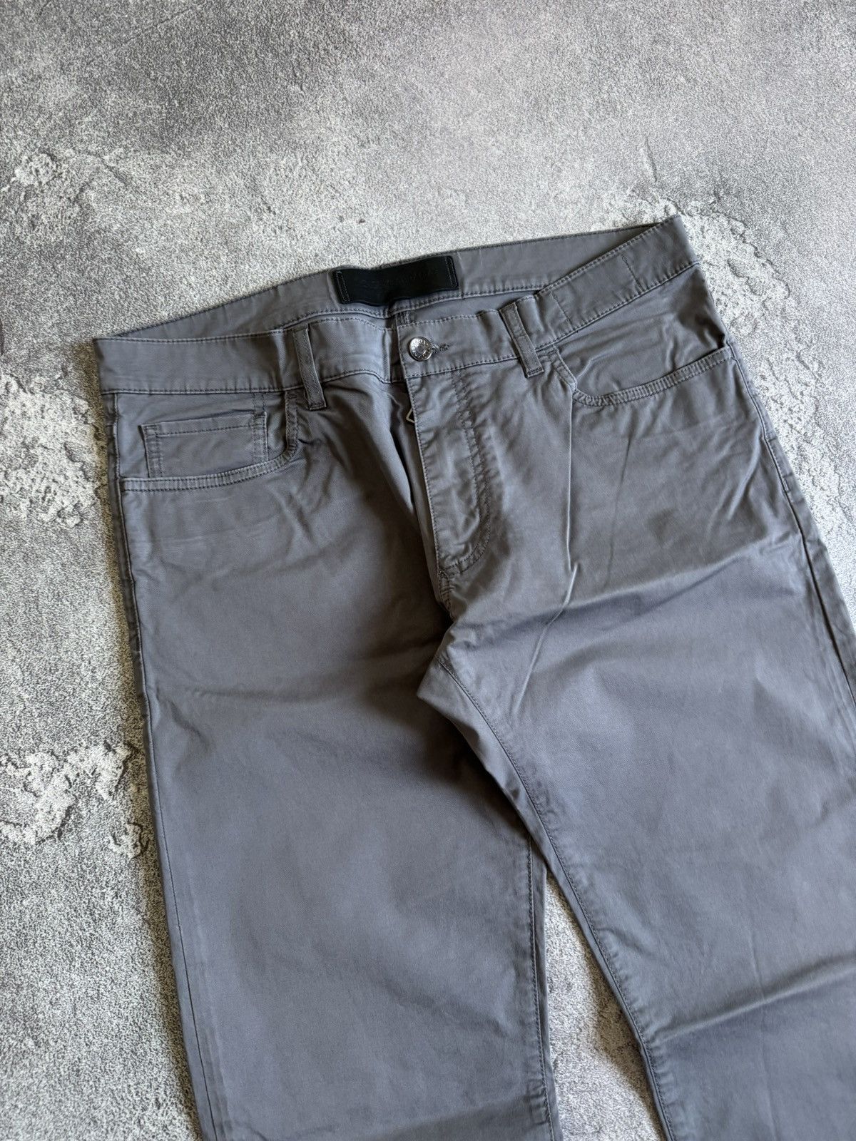 Dolce & Gabbana Dolce & Gabbana 54size gray chinos pants trousers casual Size US 36 / EU 52 - 9 Thumbnail