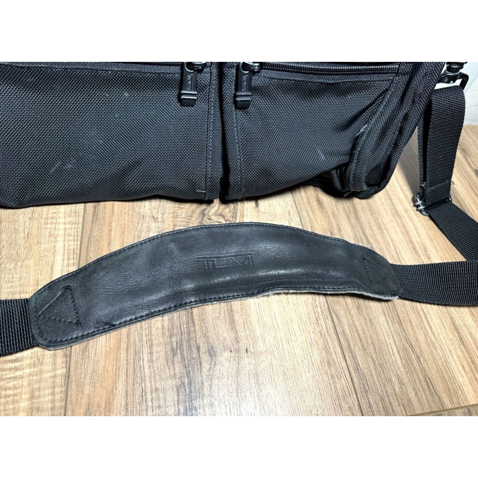 Tumi Tumi Bag Large Black Alpha 204D3 Ballistic Nylon Expandable Briefcase Strap Size ONE SIZE - 2 Thumbnail