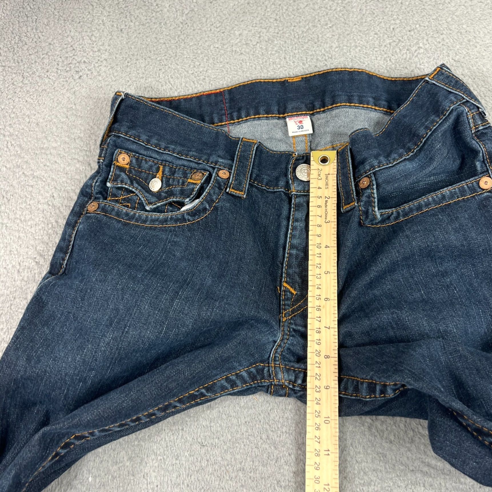 True Religion True Religion Jeans Mens 30 Straight Denim Blue Dark 5-Pocket Logo Button Zip Inseam 33 Regular Rise Mid Vintage: No Size US 30 / EU 46 - 4 Thumbnail