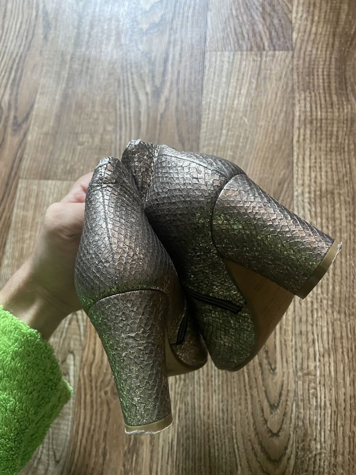Maison Margiela MAISON MARTIN MARGIELA Silver scales BOOTS Size US 5 / IT 35 - 5 Thumbnail