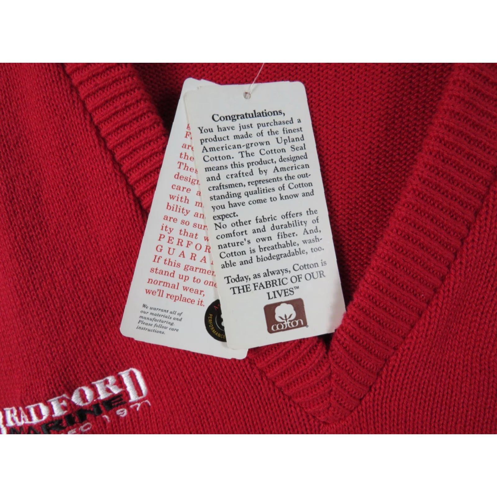Vintage VINTAGE SFKM Tracker boat Bradford Marine Red Sweater Vest Cardigan NWT Size L Unisex US Made/United States Red Size US L / EU 52-54 / 3 - 6 Thumbnail
