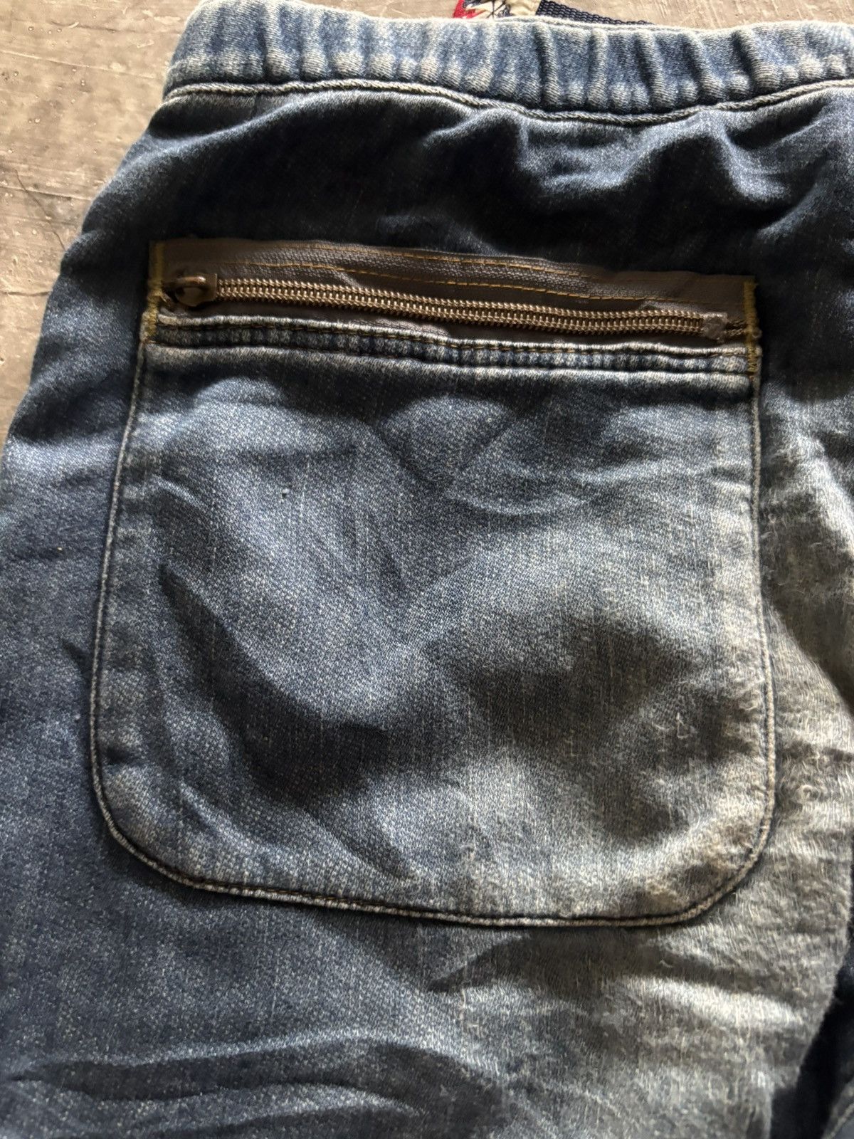 Hysteric Glamour × Japanese Brand RARE HYSTERIC GLAMOUR sweatpant denim distressed patchwork Size US 31 - 16 Thumbnail