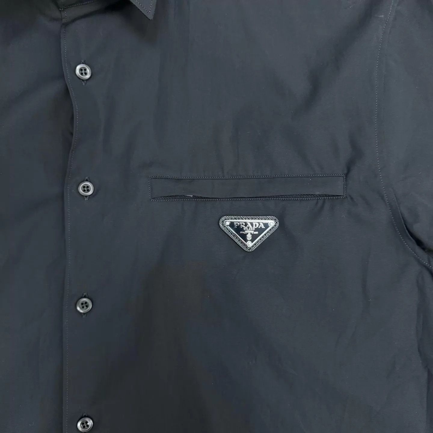 Prada Prada New Triangle Logo Pocket Shirt M Size US M / EU 48-50 / 2 - 4 Thumbnail