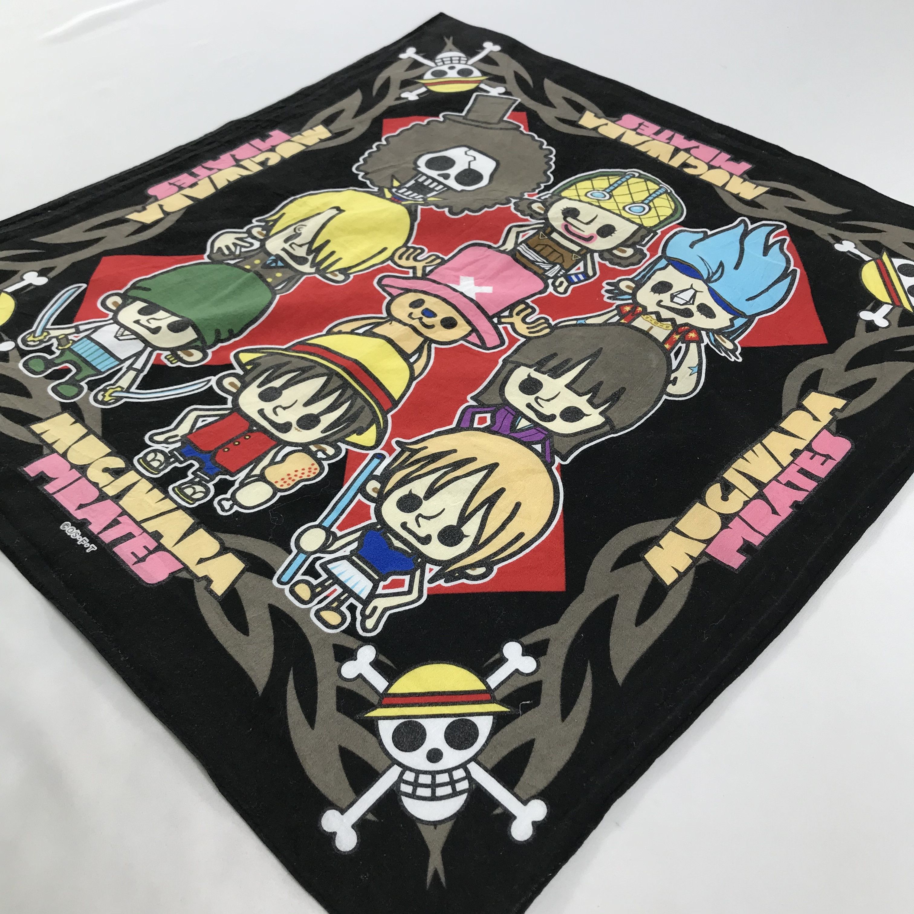 One Piece × Vintage One Piece Bandana / Handkerchief / Neckerchief - S1926 Size ONE SIZE - 2 Thumbnail