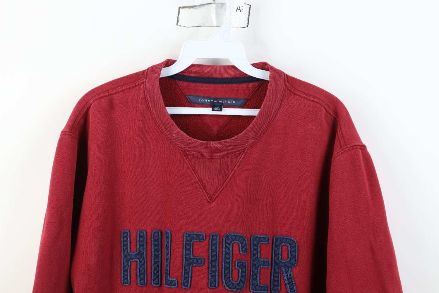 Tommy Hilfiger Vintage Y2K Tommy Hilfiger Spell Out Crewneck Sweatshirt Red Size US L / EU 52-54 / 3 - 2 Thumbnail