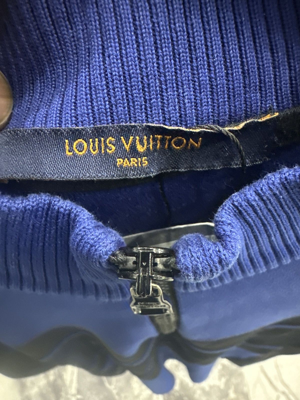 Louis Vuitton Louis Vuitton Jacquard Cycling Tee Size US L / EU 52-54 / 3 - 3 Thumbnail