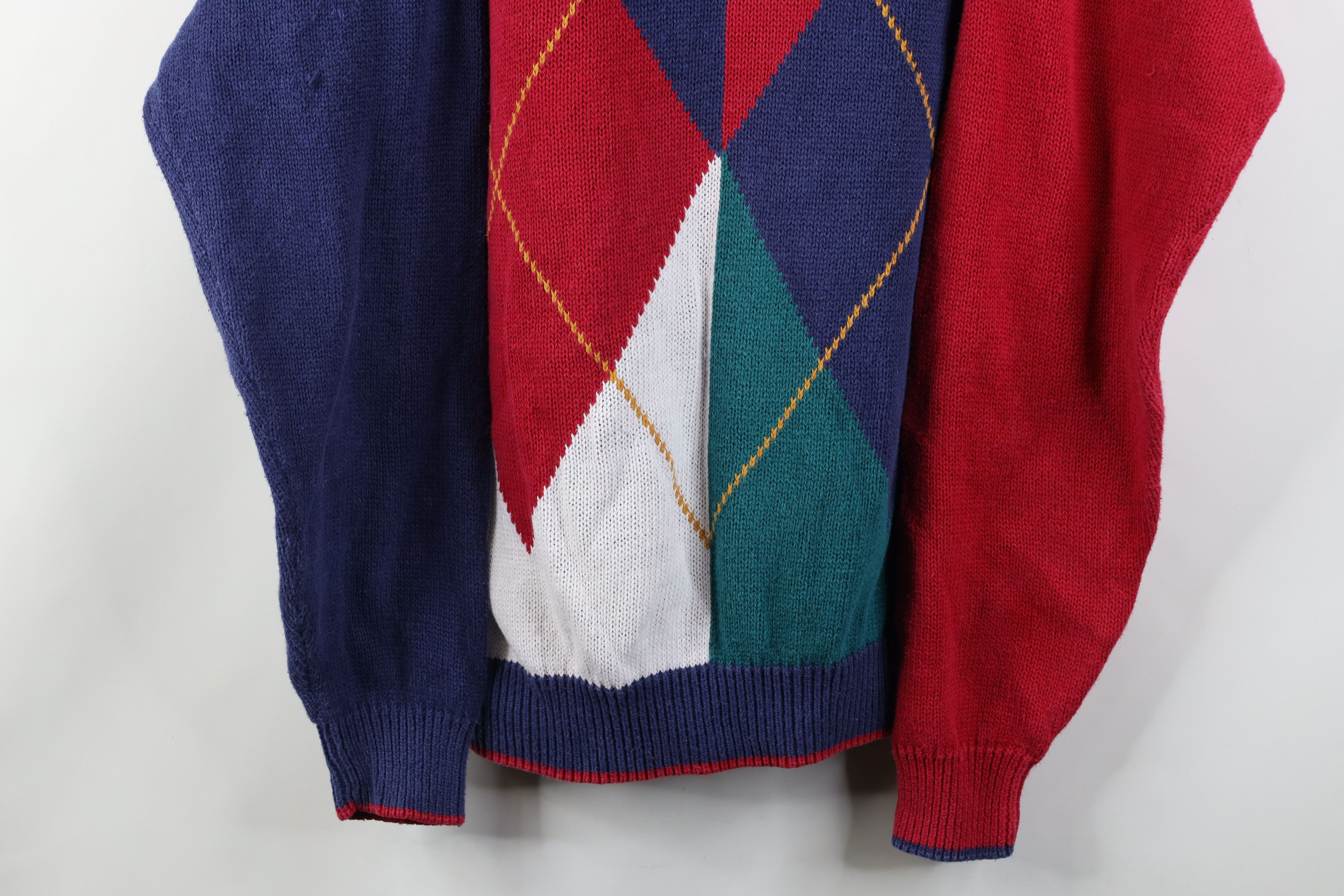 Vintage Vintage 90s Streetwear Diamond Knit Crewneck Sweater Size US L / EU 52-54 / 3 - 3 Thumbnail