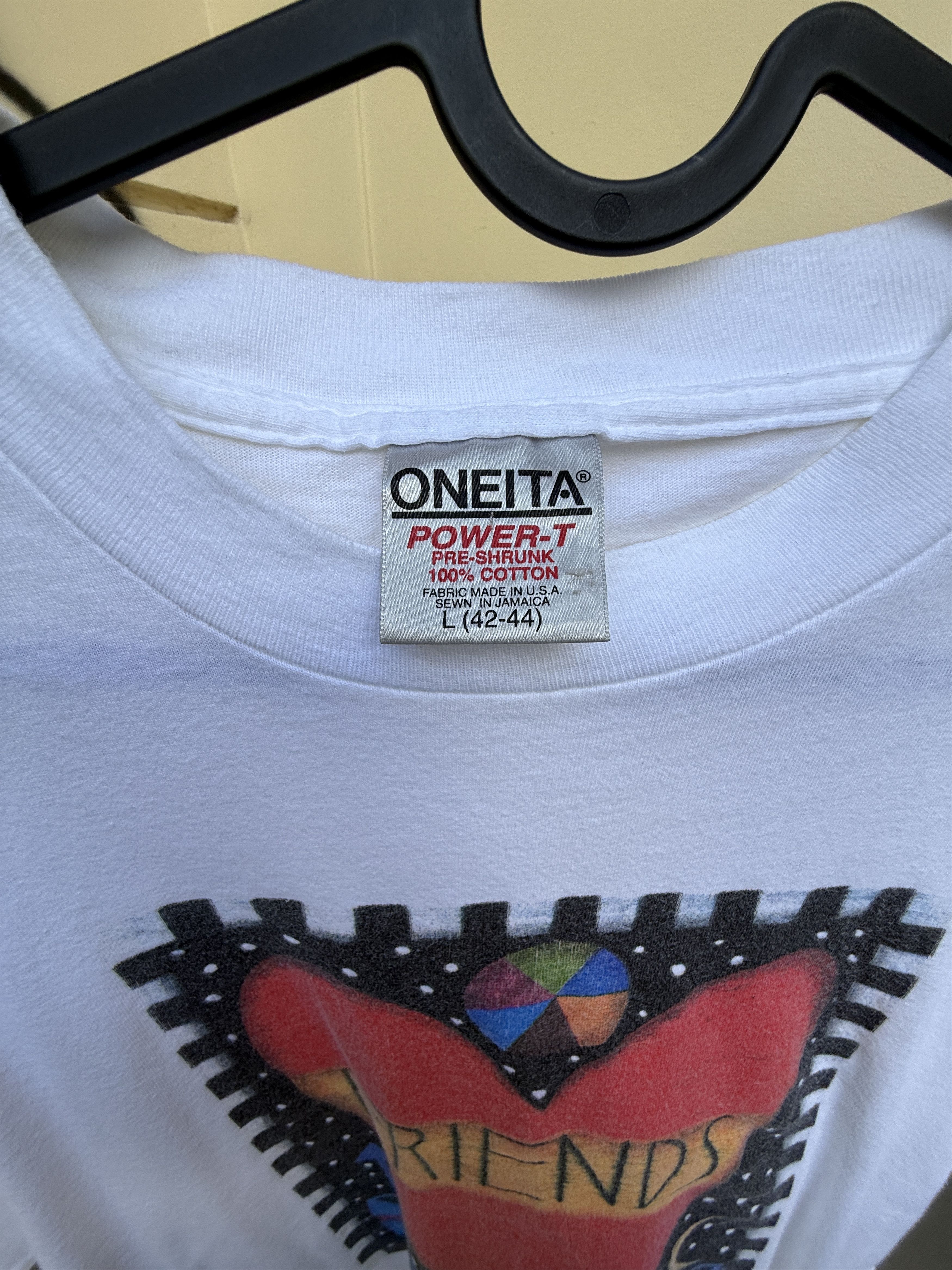 Vintage Vintage 1992 Friends Vintage Chris Roberts Antieau t-shirt L Size US L / EU 52-54 / 3 - 2 Thumbnail