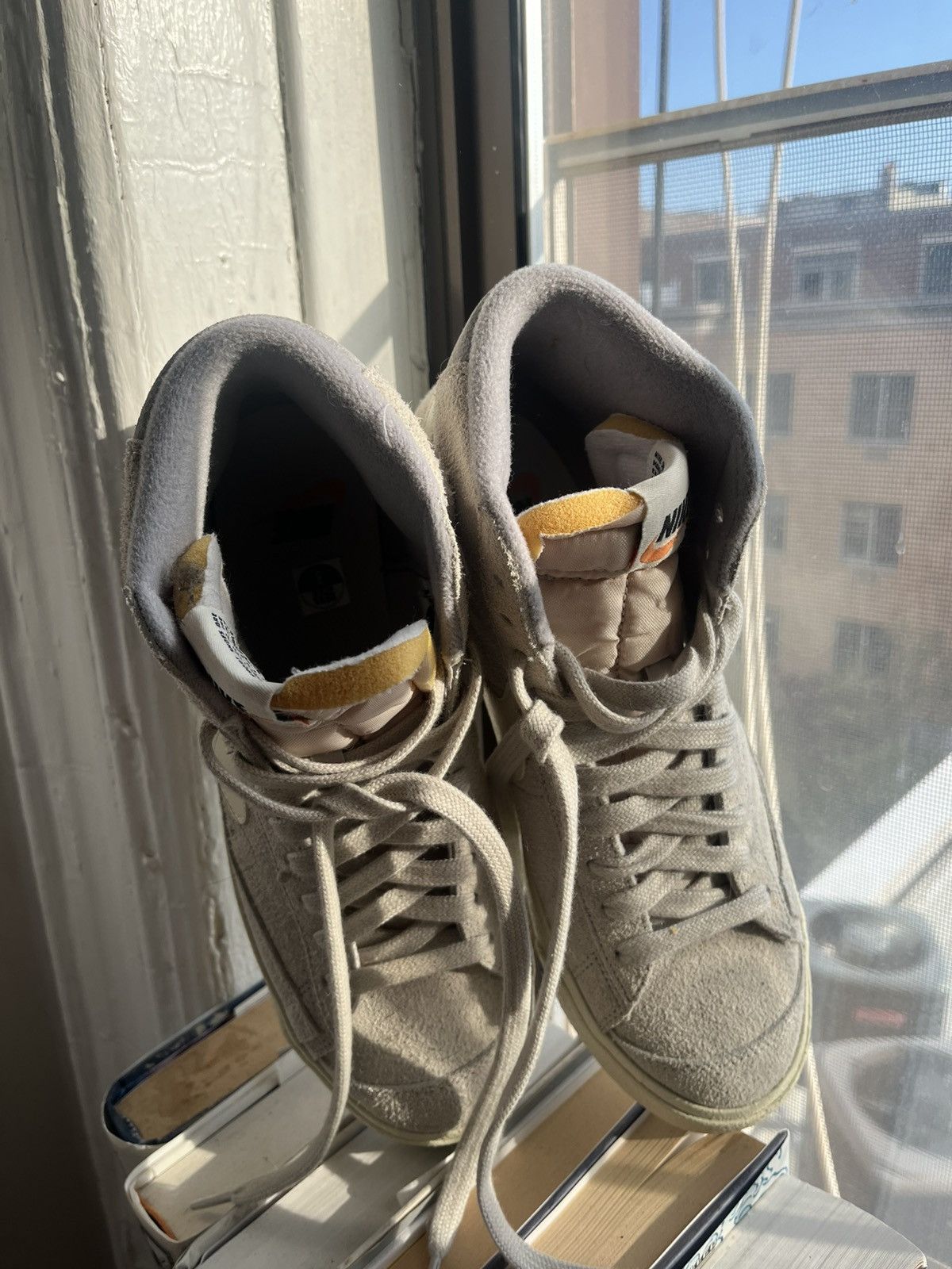 Nike Nike Blazer Hi Vintage ‘77 (like new) Size US 8 / EU 41 - 2 Thumbnail
