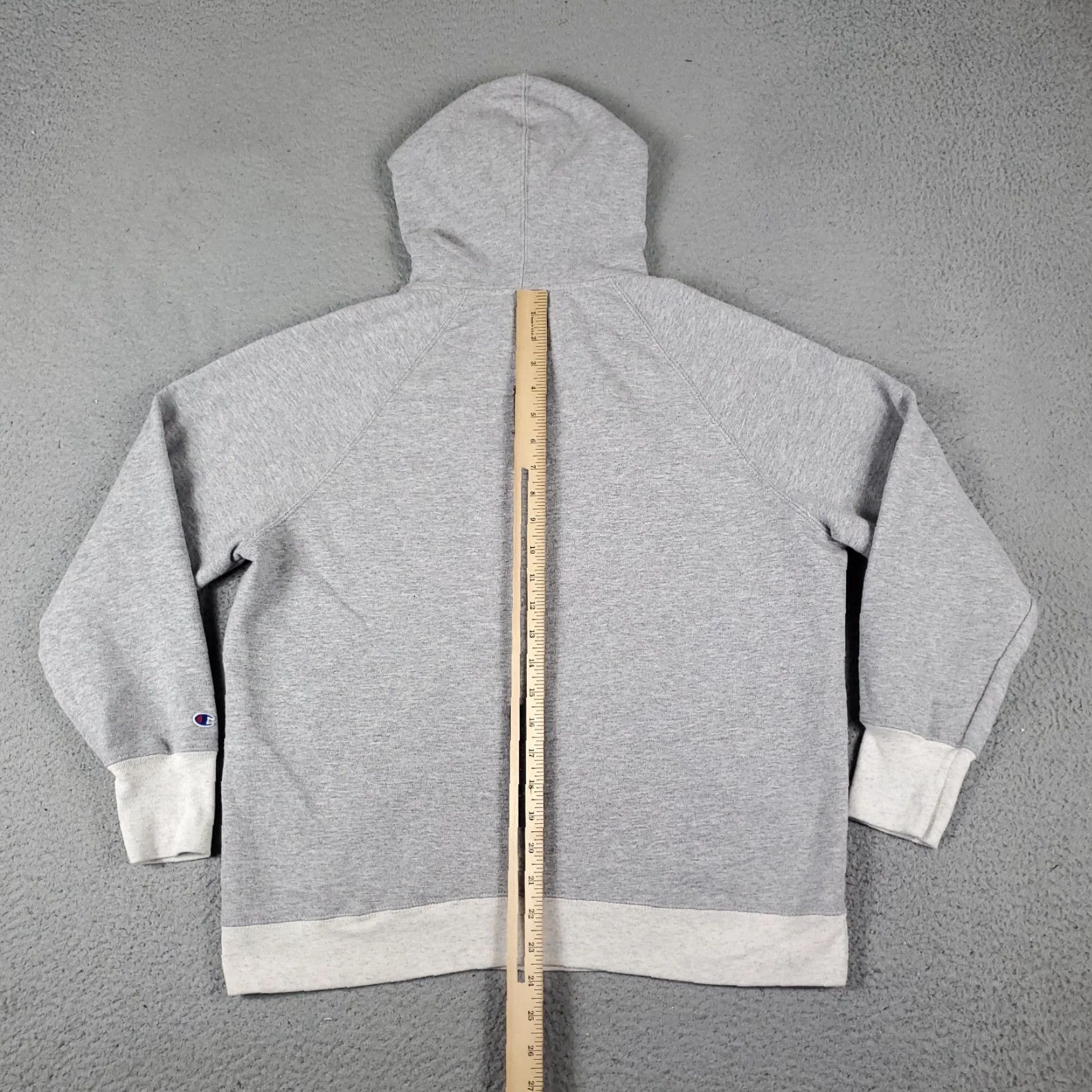 Champion VINTAGE Champion Hoodie Womens Large Gray Pullover Sweatshirt Casual All Seasons Logo Size L / US 10 / IT 46 - 7 Thumbnail