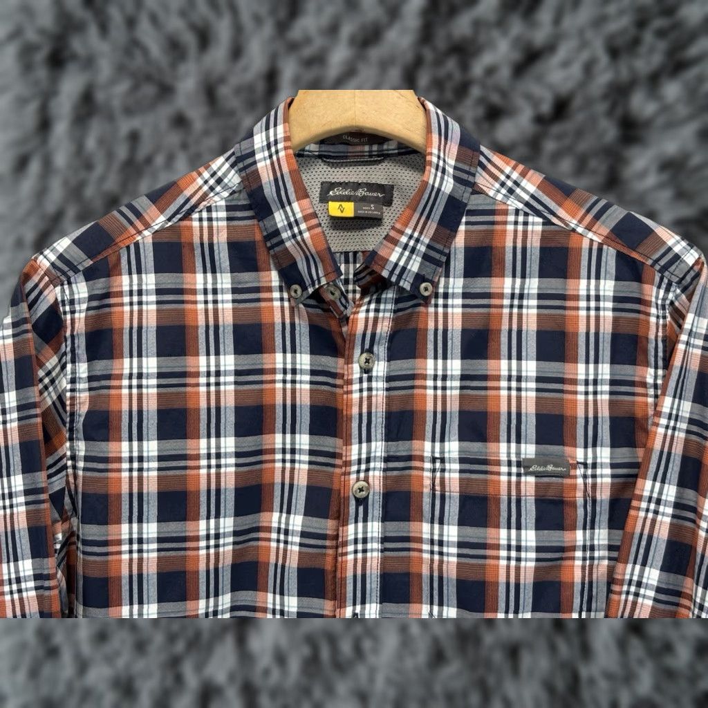 Eddie Bauer VINTAGE Eddie Bauer Travex Long Sleeve Button Shirt Men's S Small Hiking Navy Orange Plaid Button-Up Size US S / EU 44-46 / 1 - 1 Thumbnail