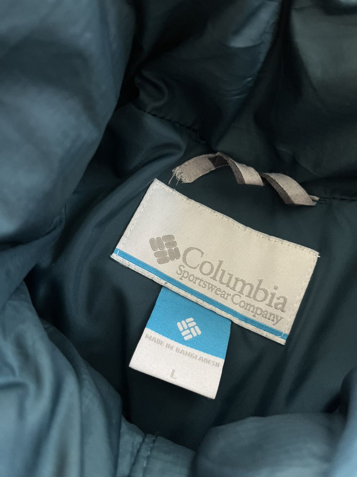 Columbia Vintage Columbia Long Puffer Jacket Blue Small Logo Outdoor Size US L / EU 52-54 / 3 - 15 Thumbnail