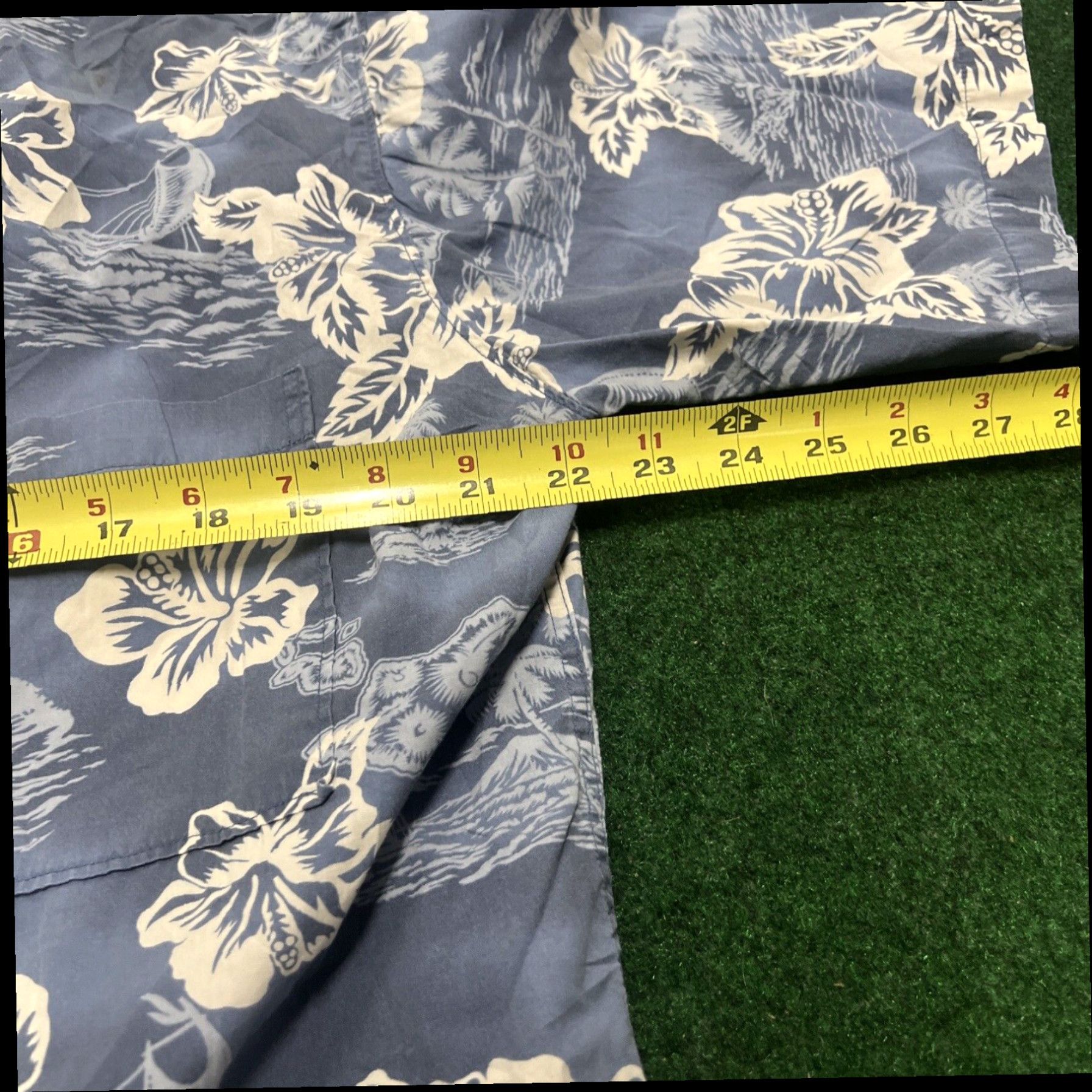 Hilo Hattie Vintage Rare Hilo Hattie Hawaiian Mens Shirt Size Large Blue Floral Paradise Size US L / EU 52-54 / 3 - 6 Thumbnail