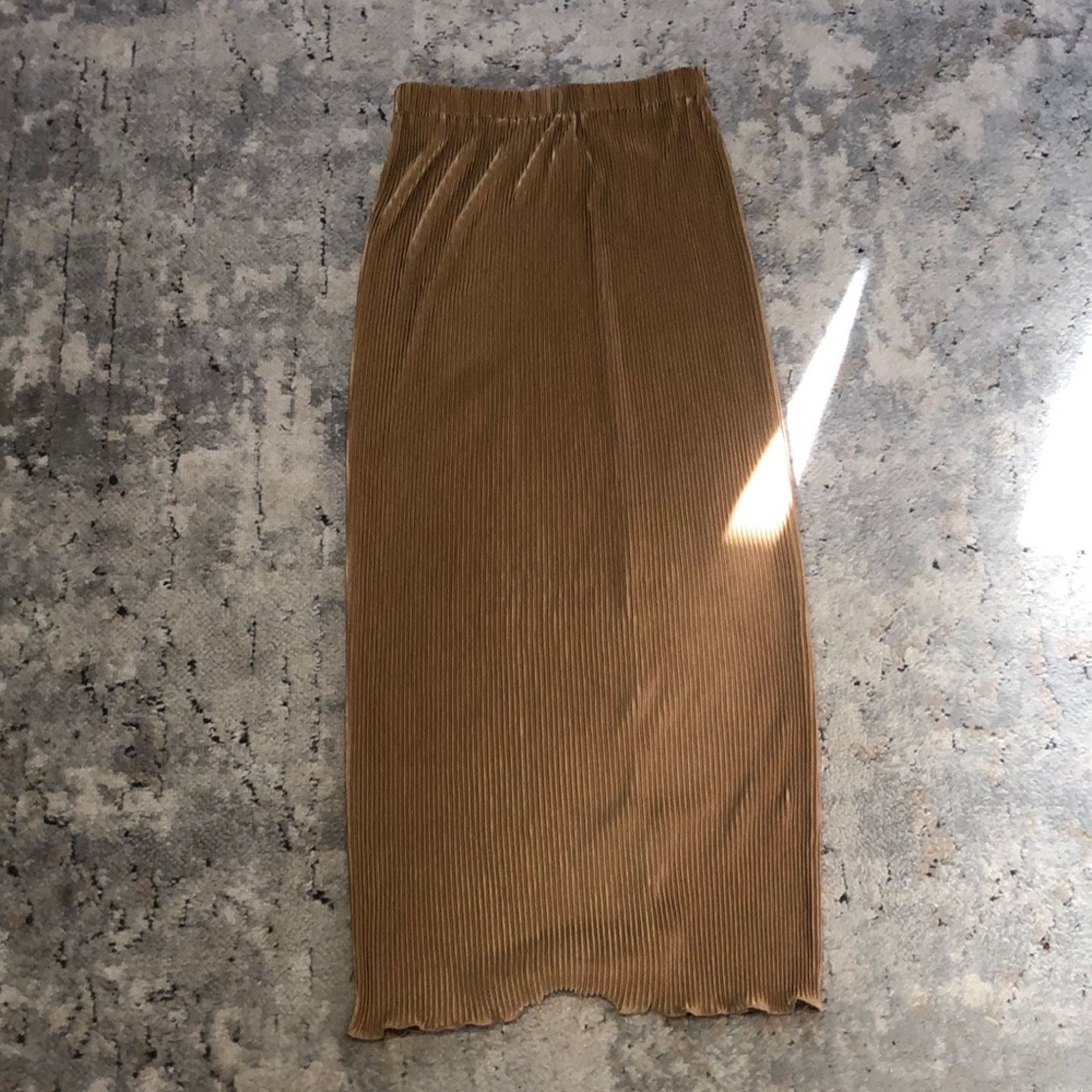 Shein SHEIN • Gold Maxi Skirt • Size 4 Size 27" / US 4 / IT 40 - 1 Thumbnail