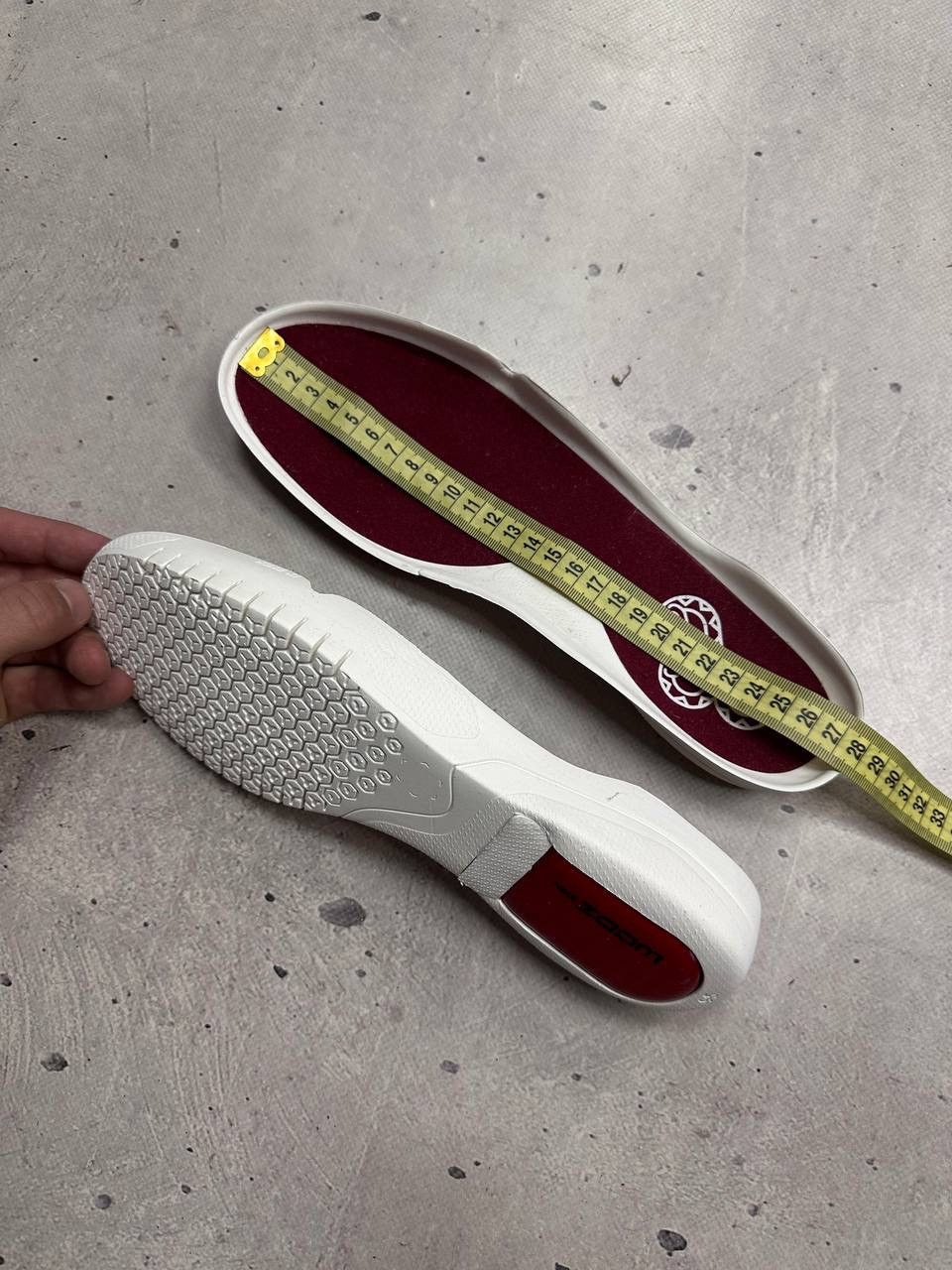 Nike Nike Kobe 11 Elite Low 4KB Red White Flyknit Sneakers US 9.5 Size US 9.5 / EU 42-43 - 9 Thumbnail