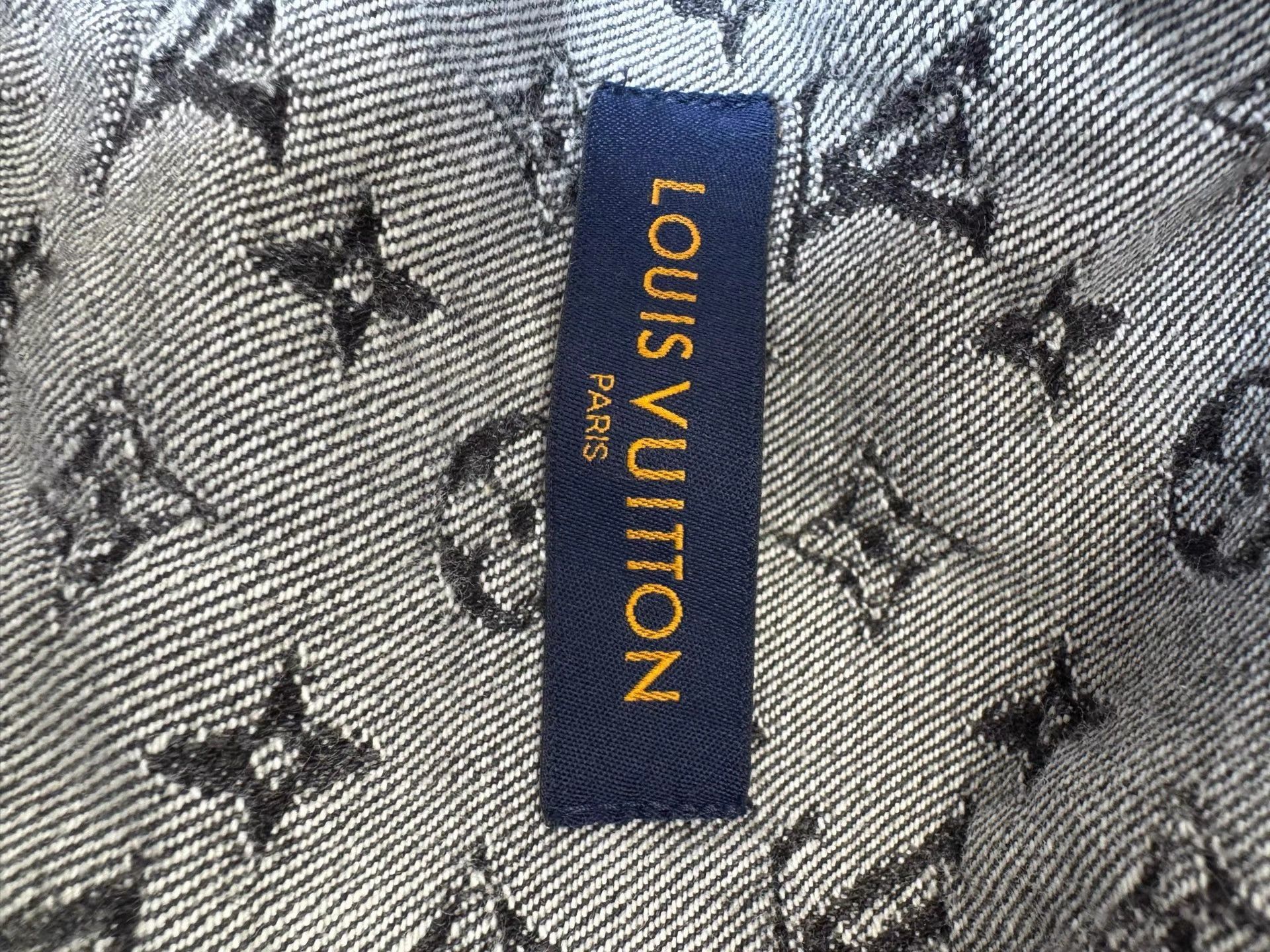 Louis Vuitton Louis Vuitton x Nigo Monogram Spliced Denim Jacket K36 Size US M / EU 48-50 / 2 - 3 Thumbnail