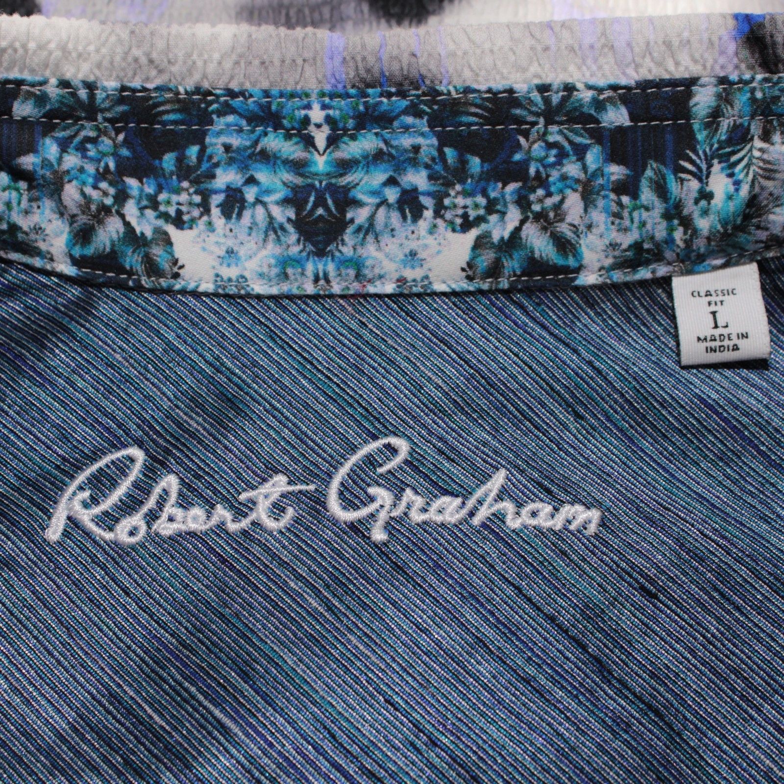 Robert Graham Robert Graham New with tags Shirt Size L US In White Size US L / EU 52-54 / 3 - 3 Thumbnail