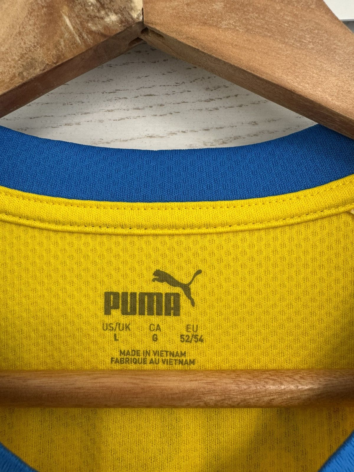 Puma Torquay United 2023-2024 Home Soccer Jersey Football Shirt Size US L / EU 52-54 / 3 - 10 Thumbnail