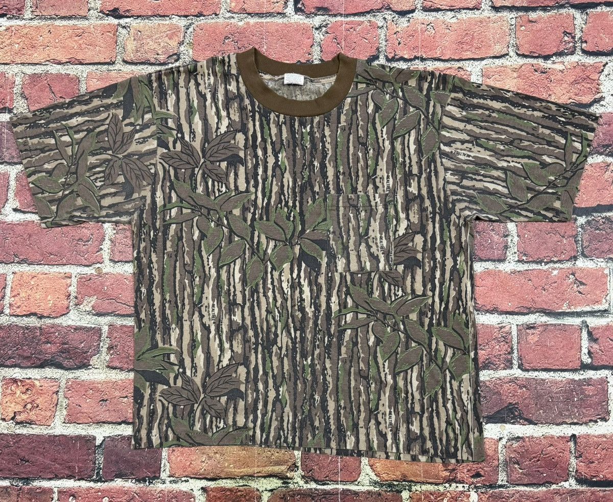 Realtree Vintage RealTree Camo Blank Pocket Tee Single Stitch Boxy Size US XL / EU 56 / 4 - 1 Thumbnail