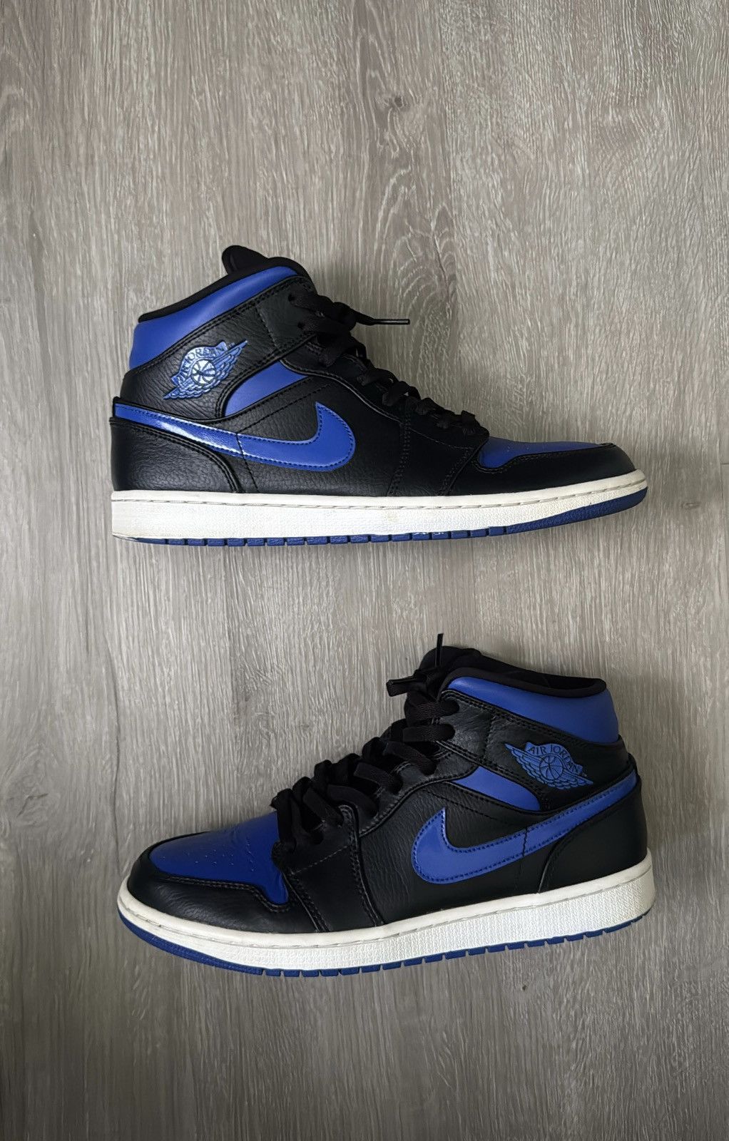 Jordan Brand Jordan 1 Mid Royal Blue Size US 10 / EU 43 - 1 Thumbnail