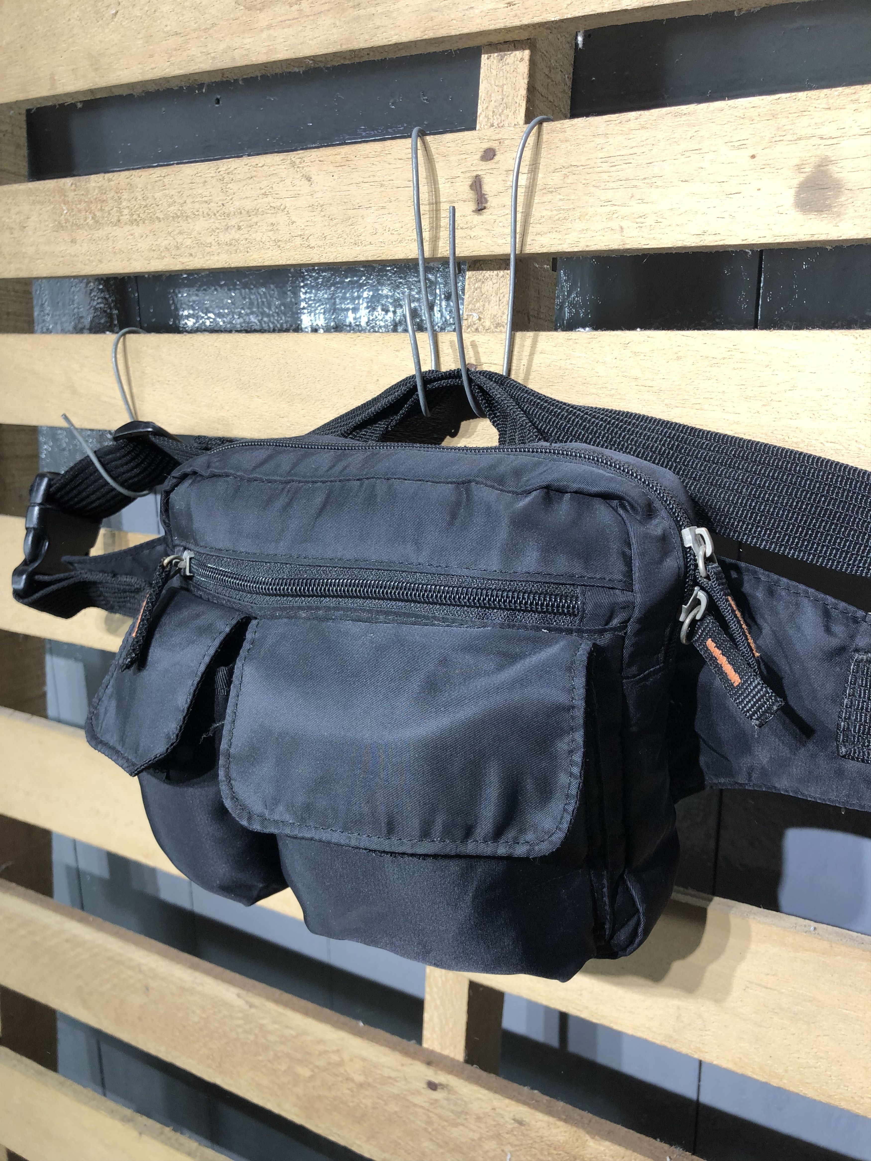 Japanese Brand Japanese Brand Style Multipocket Nylon Waistbag Size ONE SIZE - 8 Thumbnail