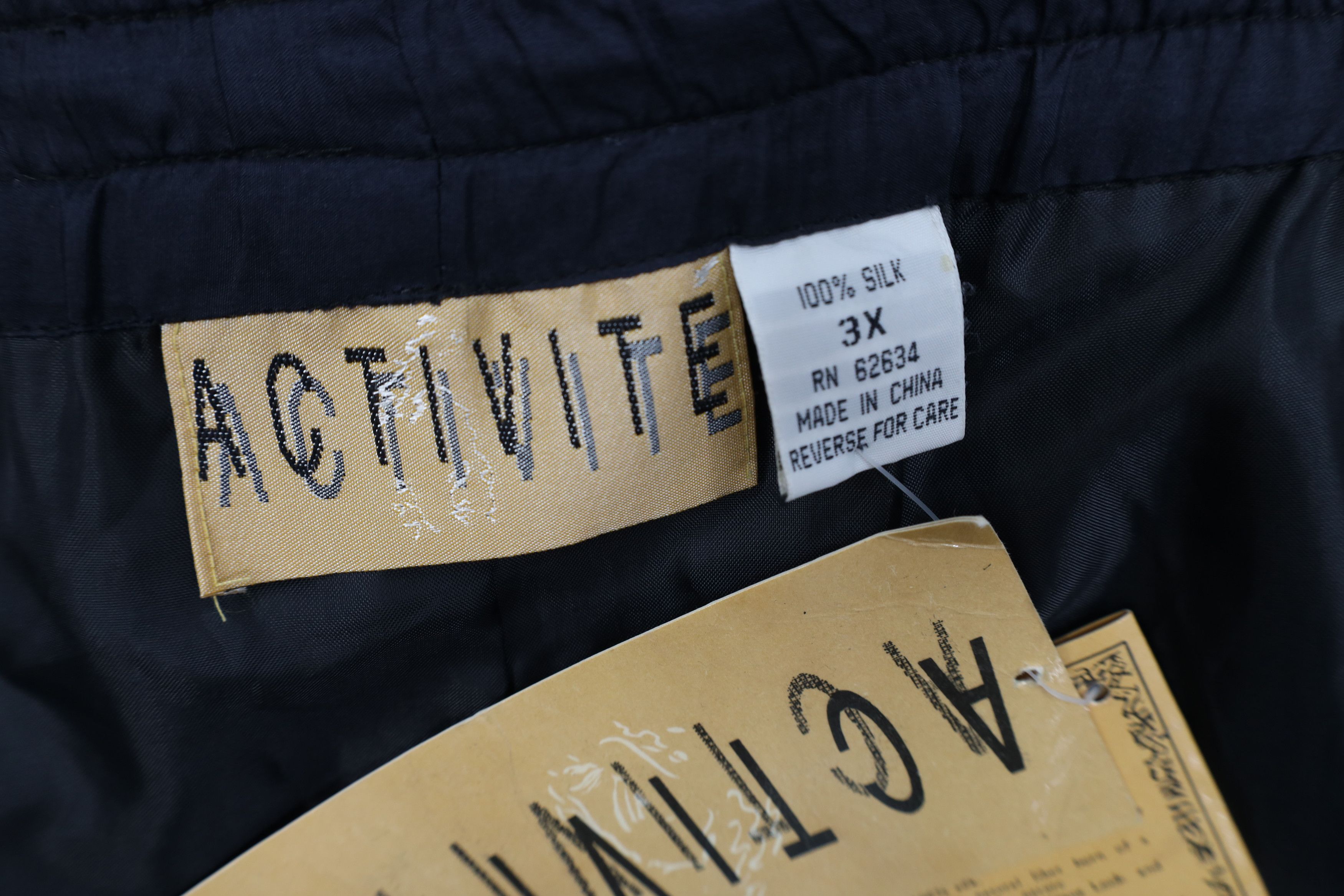 Vintage Deadstock Vintage 90s Streetwear Joggers Jogger Pants Blue Size 30" / US 8 / IT 44 - 7 Thumbnail
