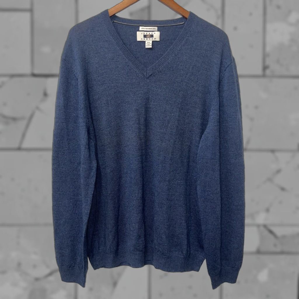 Joseph Abboud Joseph Abboud Blue Merino Wool V Neck Sweater Mens 2XL Pullover Wool Blue Mens 2XL Size US XXL / EU 58 / 5 - 1 Thumbnail