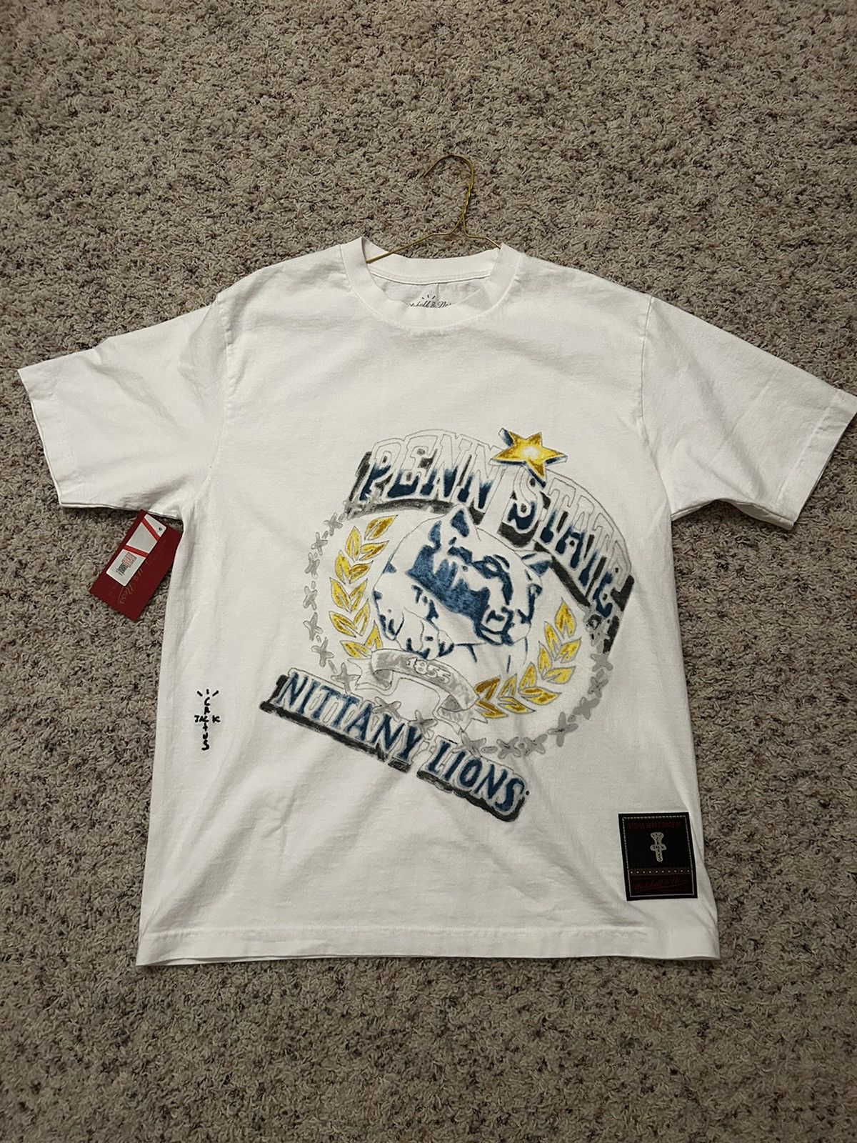 image of Mitchell Ness x Travis Scott Penn State T-Shirt Size M () in White, Men's