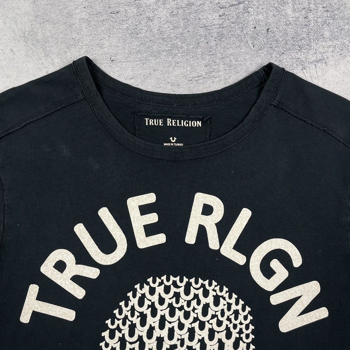 True Religion Vintage True Religion y2k skulls rare big logo tee 00’s Size US S / EU 44-46 / 1 - 5 Thumbnail