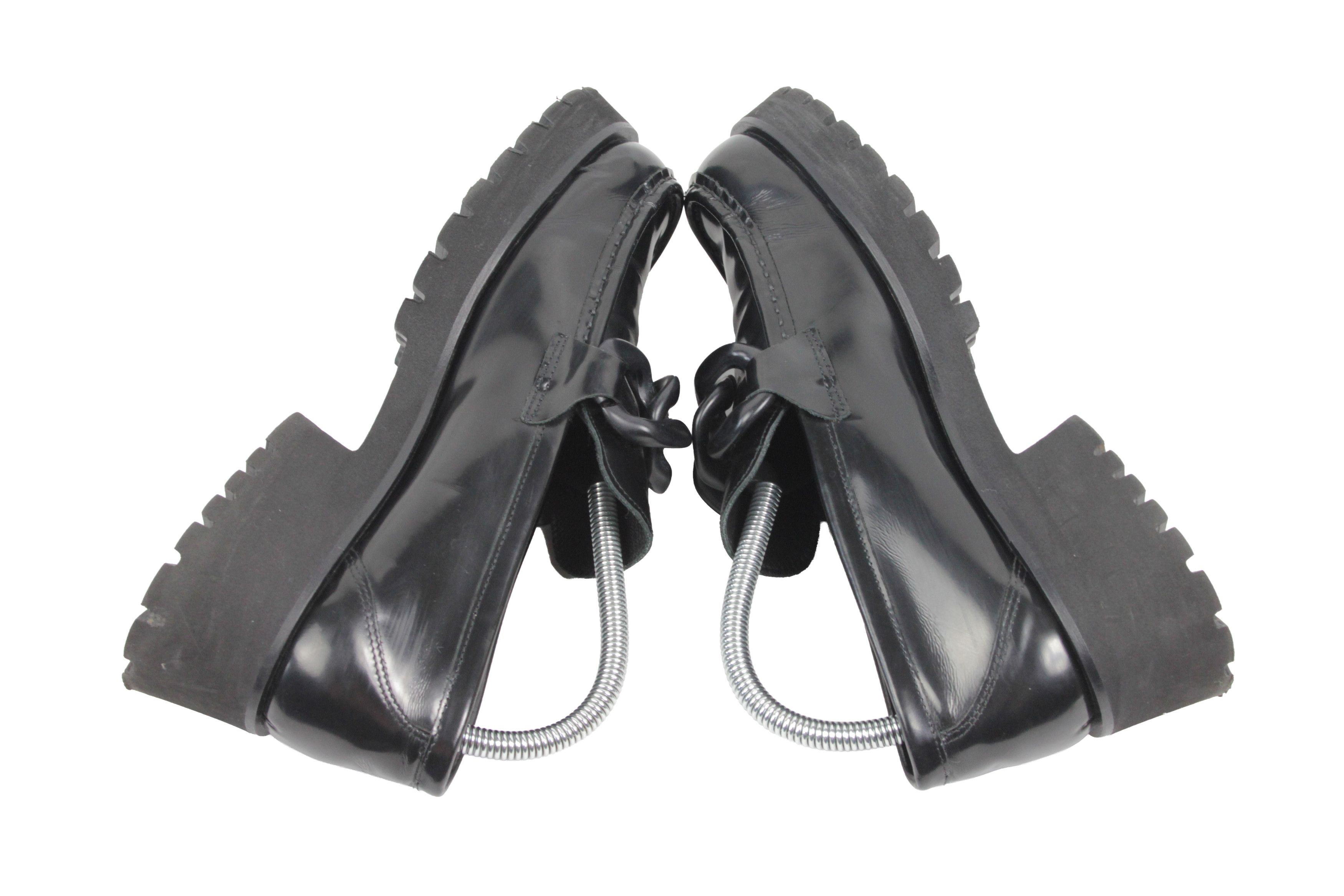 Japanese Brand Poesie Veneziane Ultra Light Chain Application Loafers Size US 10 / IT 40 - 8 Thumbnail