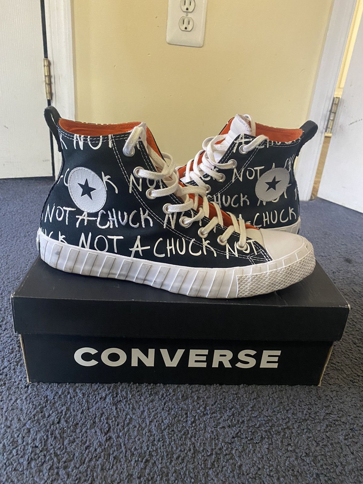 Converse UNT1TL3D Men’s Converse High Top Not a Chuck Size US 10 / EU 43 - 2 Thumbnail
