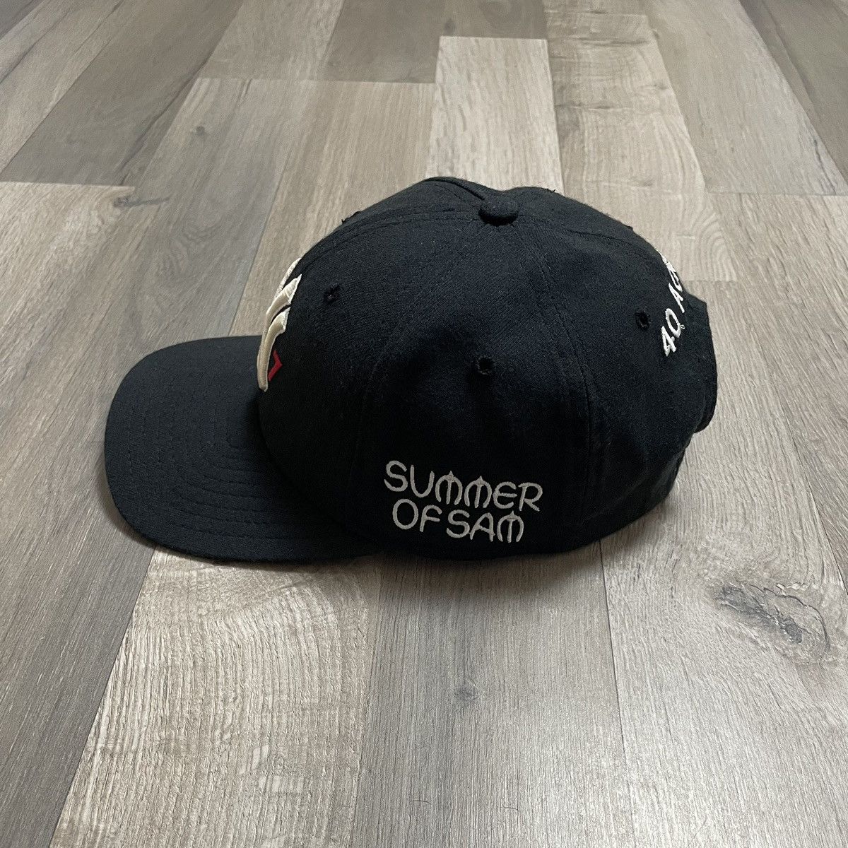 New Era Vintage 1999 Summer of Sam “New York Yankess” Spike Lee Size ONE SIZE - 3 Thumbnail