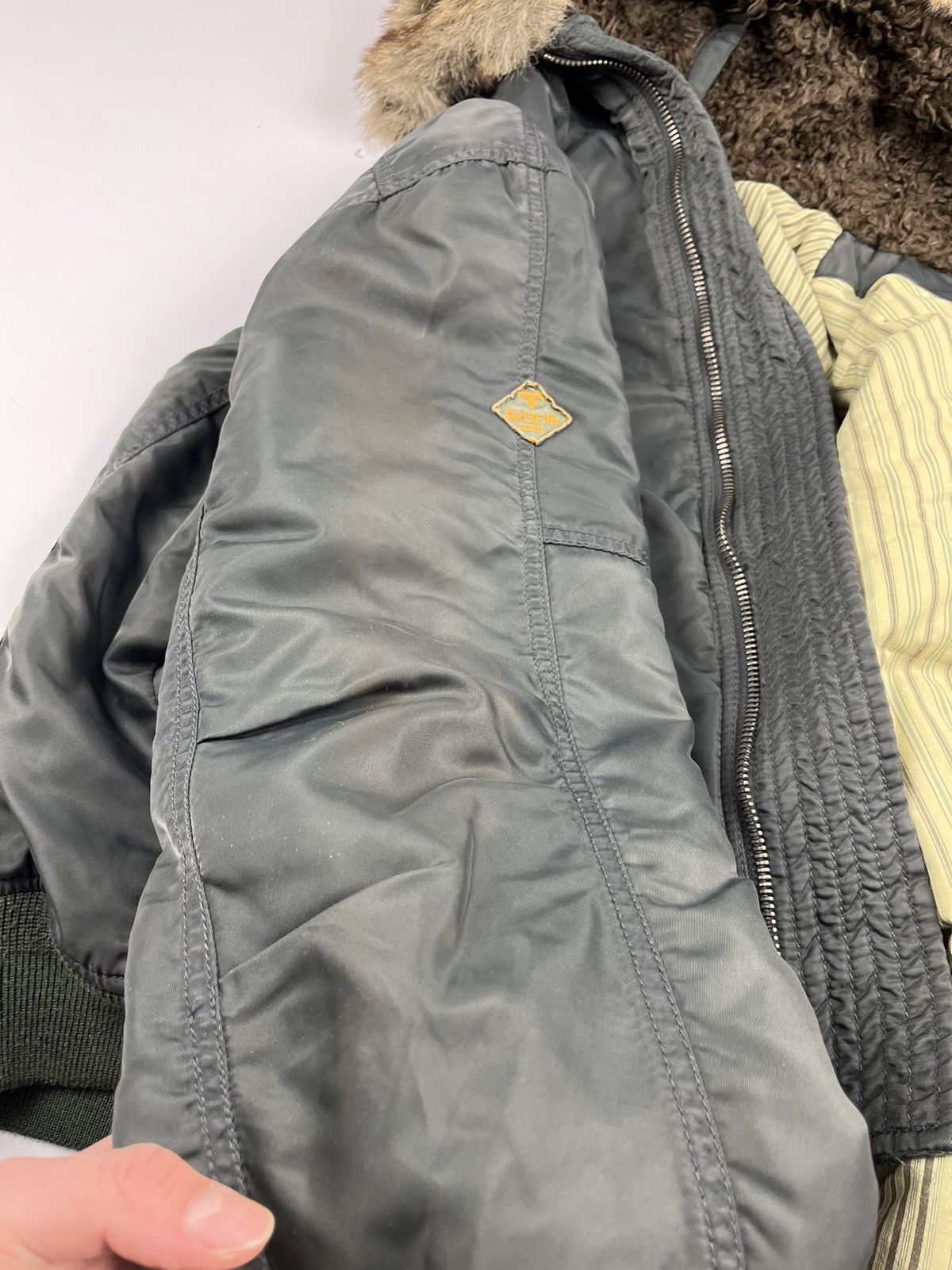 Diesel × Vintage DIESEL Vintage flight jacket thrashed faded bomber MA-1 y2k Size US M / EU 48-50 / 2 - 14 Thumbnail