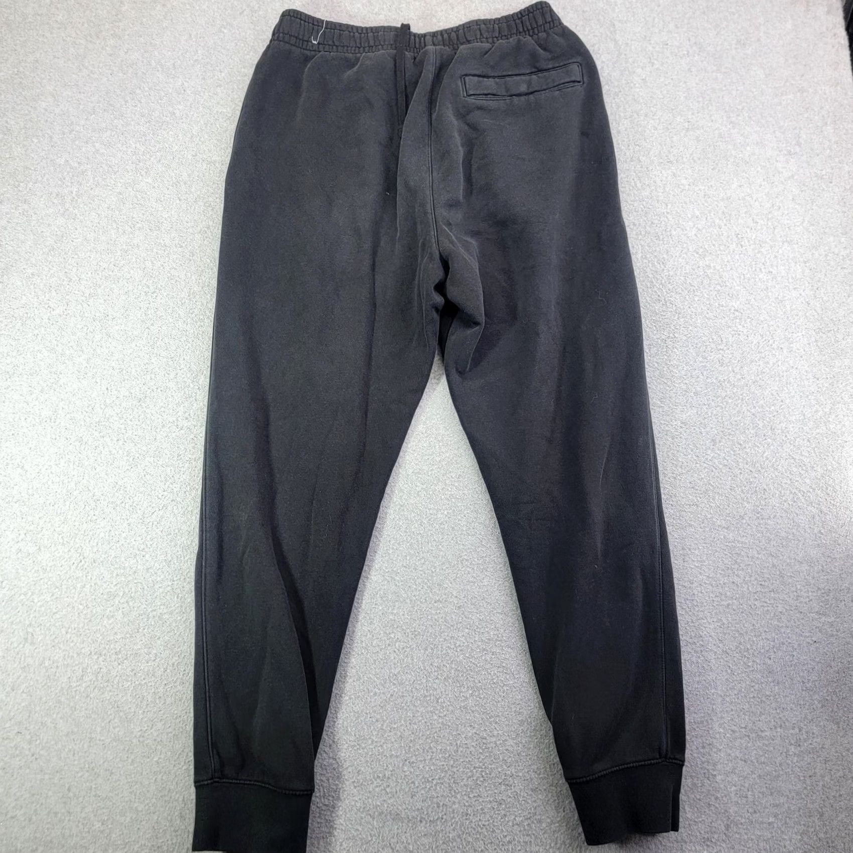 Nike Nike Sweatpants Mens M Black Club Fleece Joggers BV2671-010 Size US 31 - 5 Thumbnail