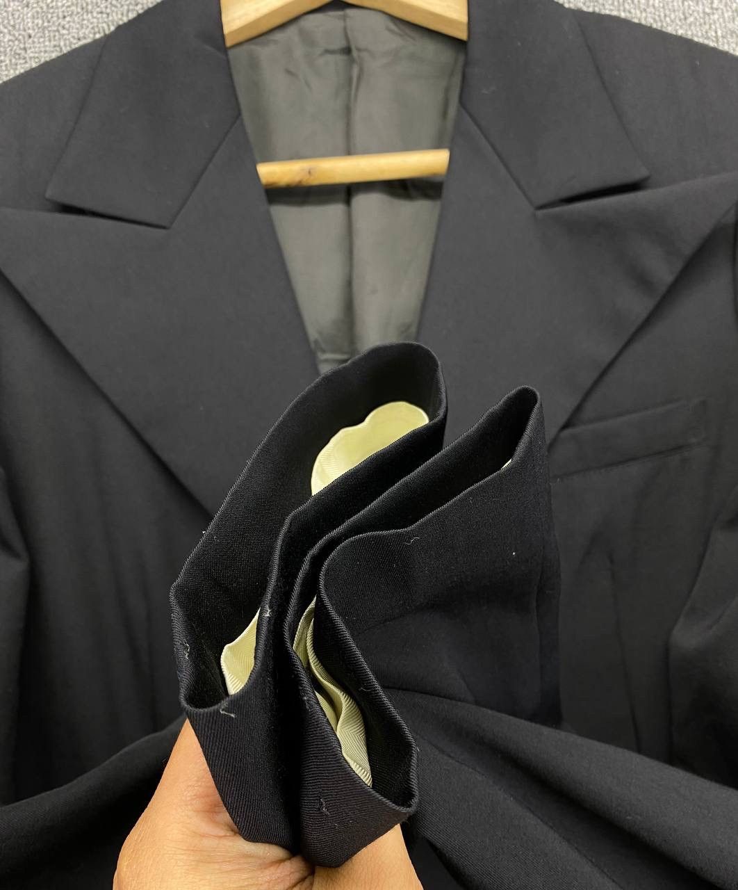 Yohji Yamamoto Vintage Yohji Yamamoto Wool Coats Long Jacket Size US S / EU 44-46 / 1 - 15 Thumbnail